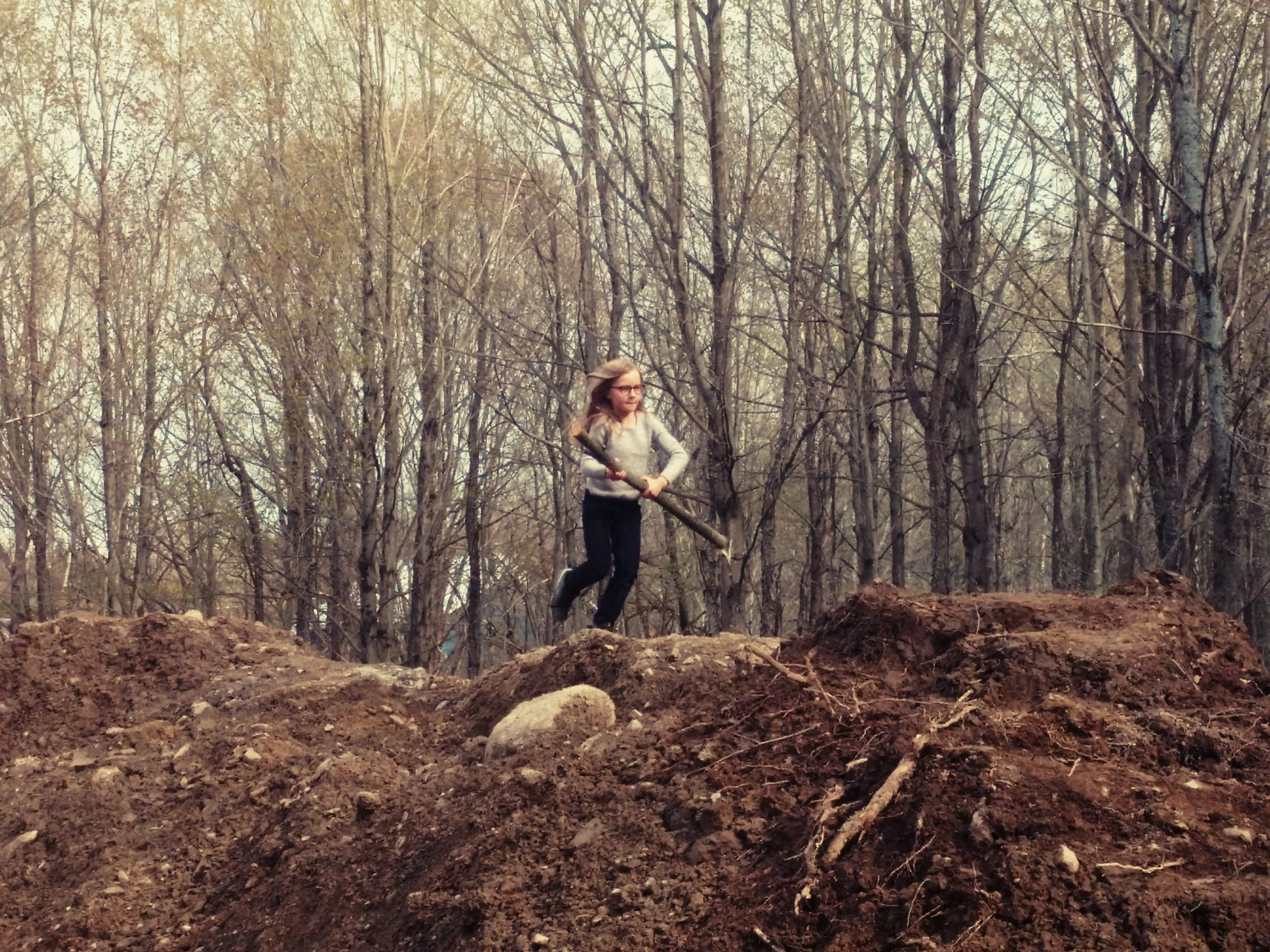 Anaé sur la terre minérale fondation .jpg