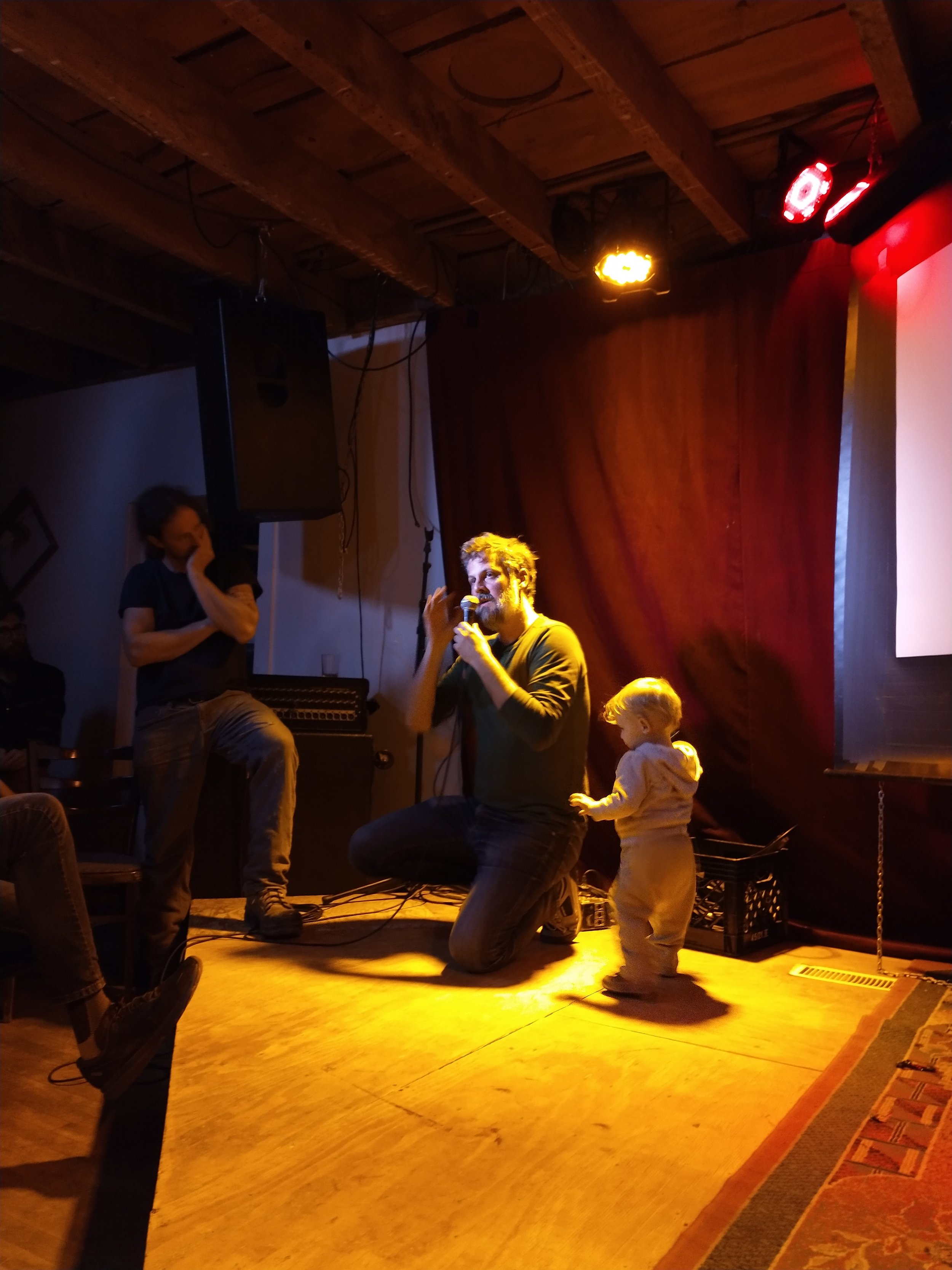 Soirée projection du film ''Le dernier Flip'' au Beats and Betterave 2024. Présentateur et co-réalisateur Samuel Gervais.