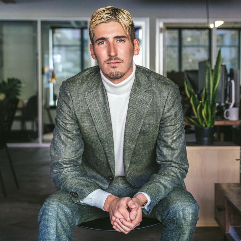 Aaron Nosbisch, CEO of Brēz and Lucyd Media