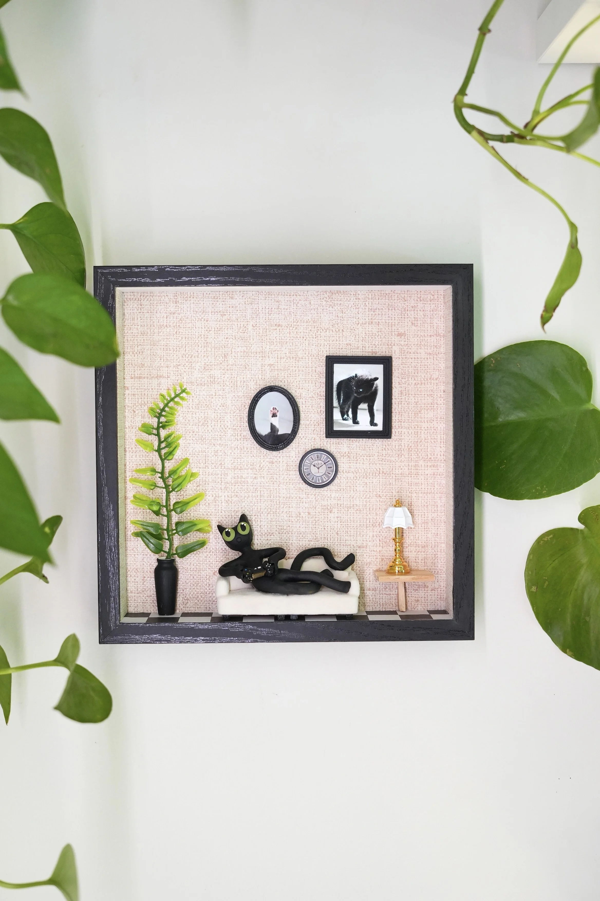 Things to do in Portland, Oregon. Local artist. Unique cat art. Diorama art. Tiana Lenos. Portland Saturday Market. Tiana's Clay. Kiwi the cat. Custom pet art. Cat lover gift. miniatures. 