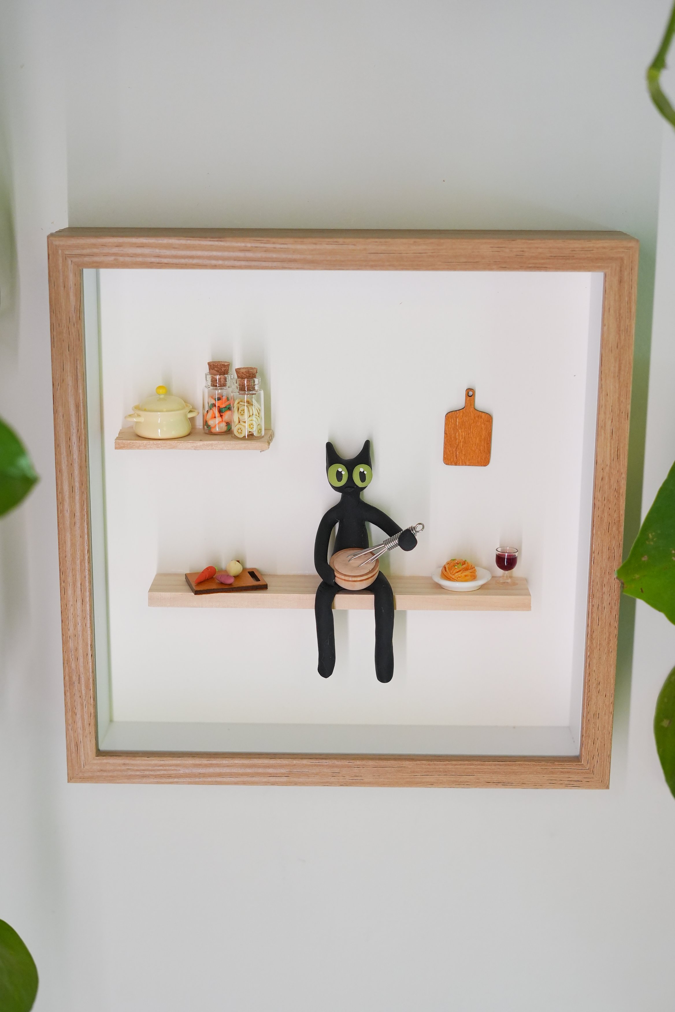 Things to do in Portland oregon. local artist. unique cat art. diorama art. tiana lenos. portland saturday market. tiana's clay. kiwi the cat. custom pet art. cat lover gift. minatures. 