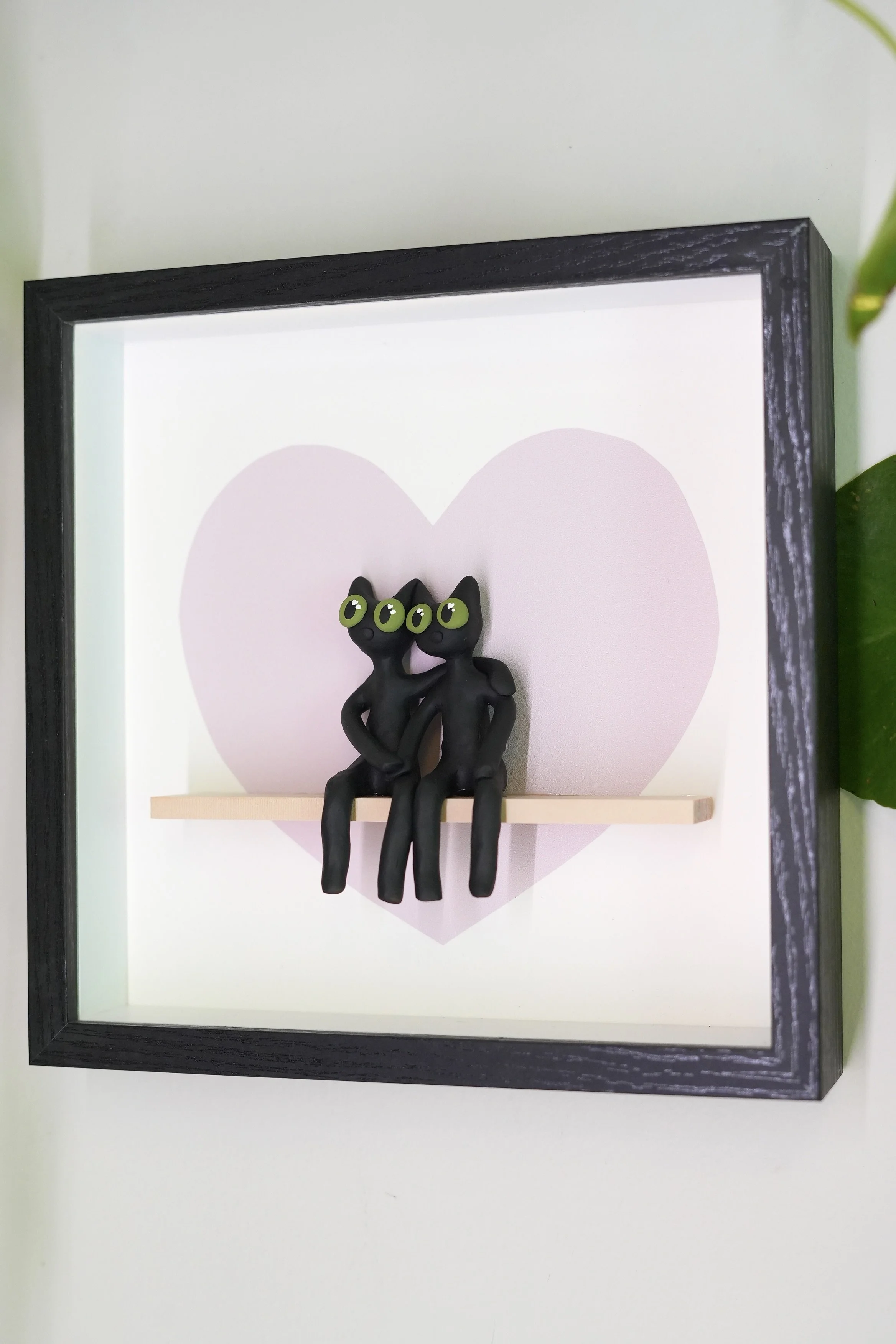 Things to do in Portland, Oregon. Local artist. Unique cat art. Diorama art. Tiana Lenos. Portland Saturday Market. Tiana's Clay. Kiwi the cat. Custom pet art. Cat lover gift. miniatures. 