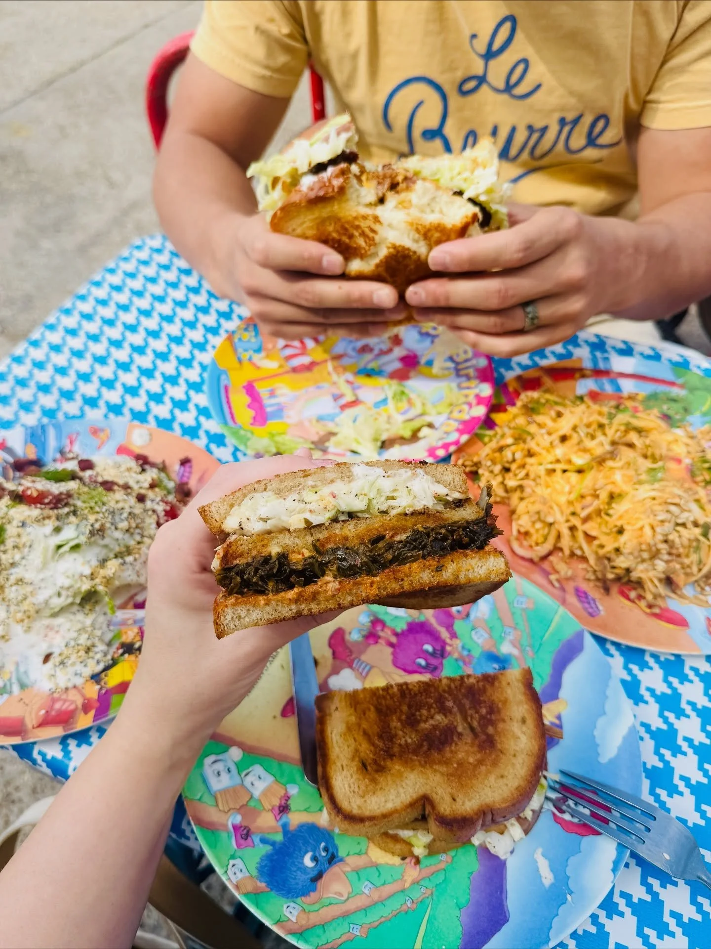 laissez les bon temps rouler avec @nuthinfancy1 🦪💒🐊☠️💋💅🥪🐍🐖💃🦀🪩✨