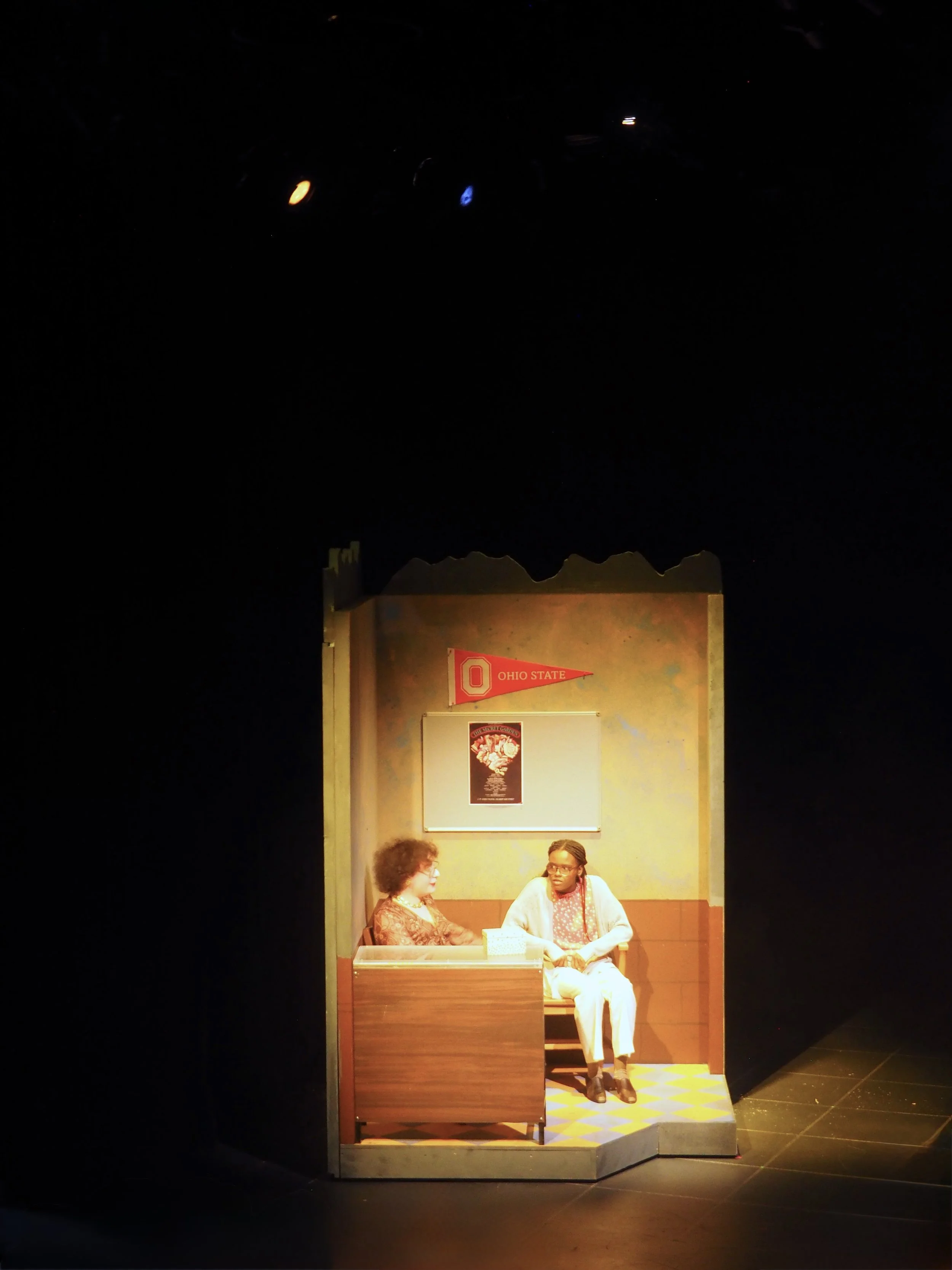 Vera’s Office: I lit Vera’s office with a small, warm, realistic look to contrast with the fantasy scenes, similar to what I did with the apartment. The tight focus on the office made the scene feel boxed-in and ordinary, which helped distinguish it 