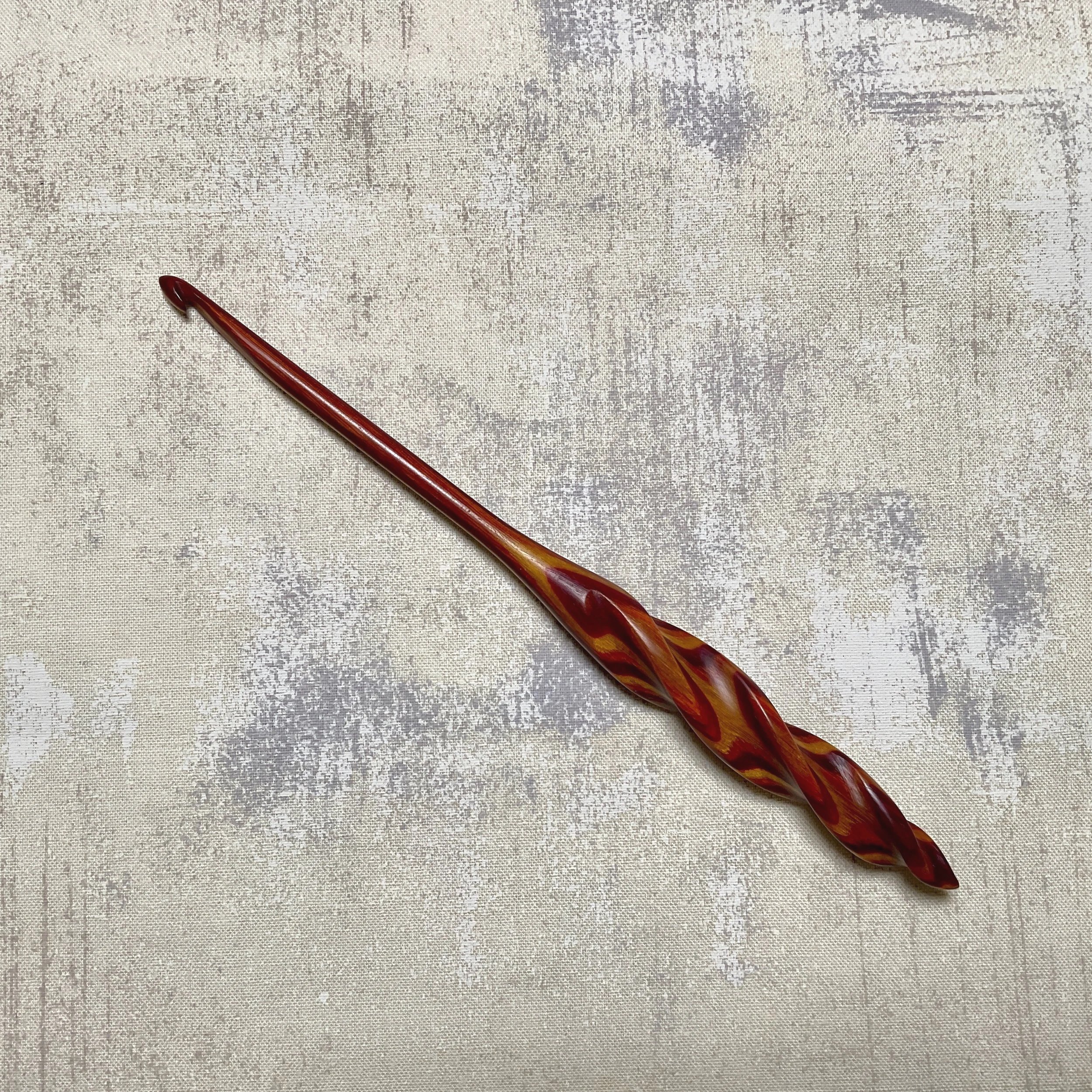 Tequila Sunrise Spiral Flame Crochet Hook H