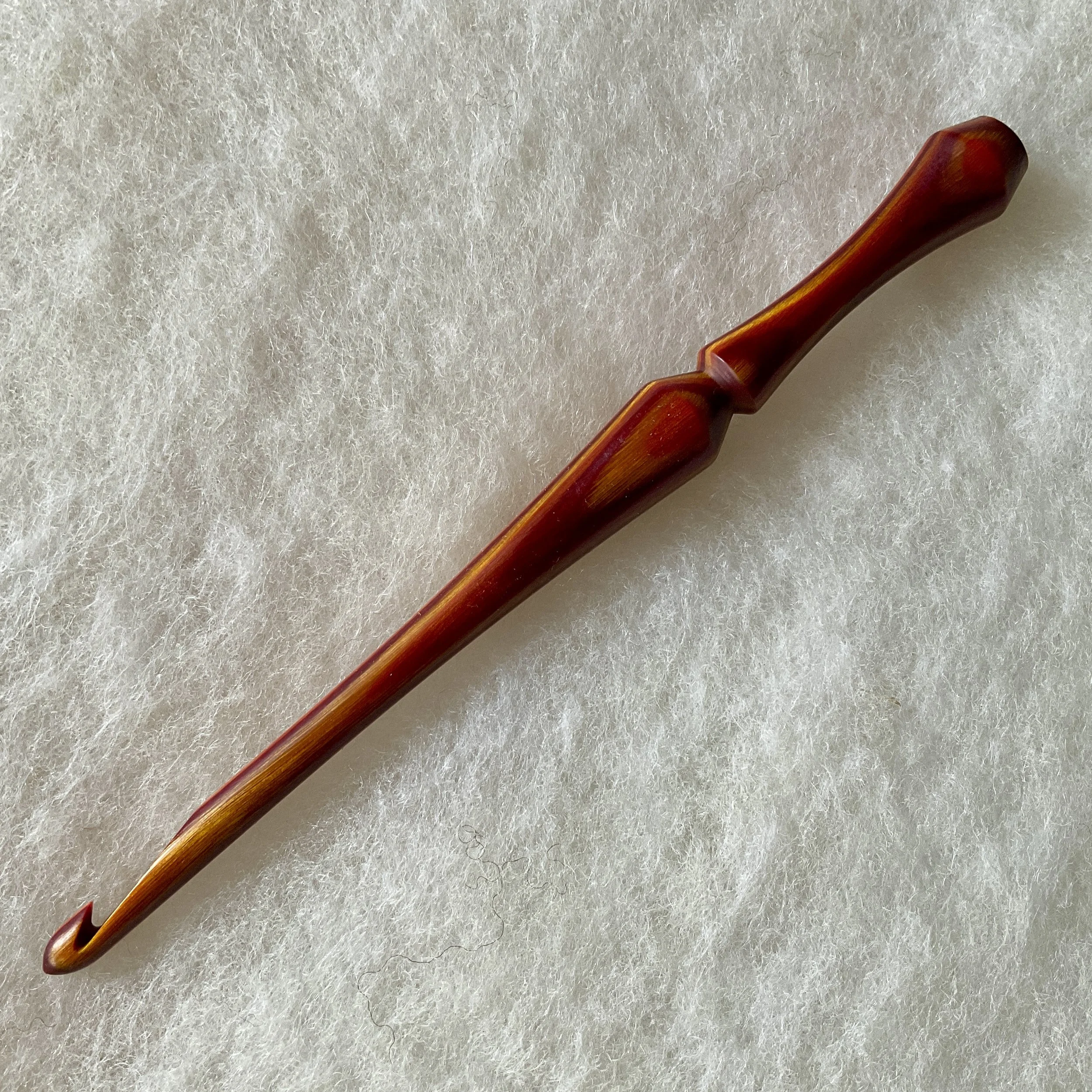Hummingbird™ Crochet Hook in Tequila Sunrise