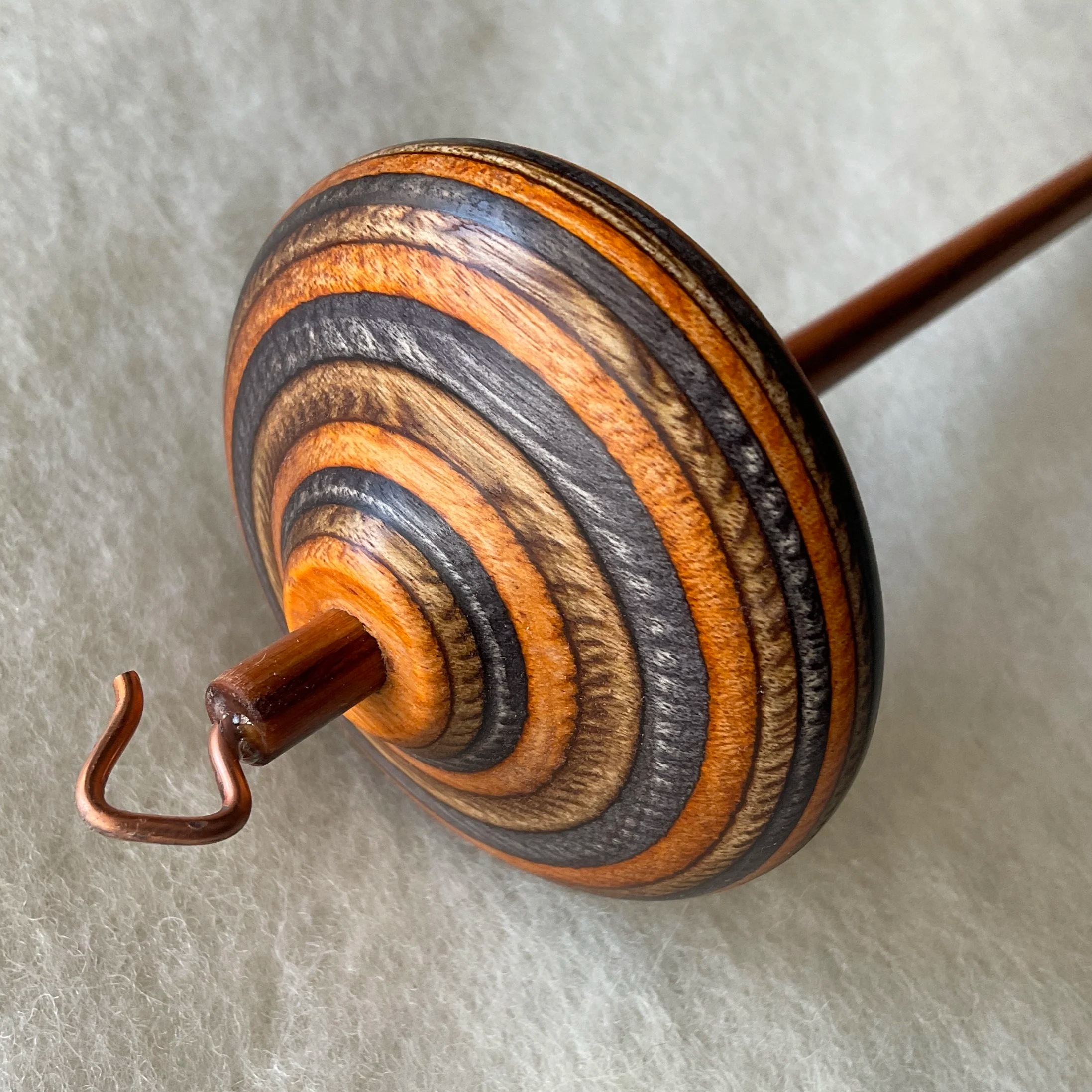 Sunflower whorl, apple shaft Mini Swan™ hand spindle