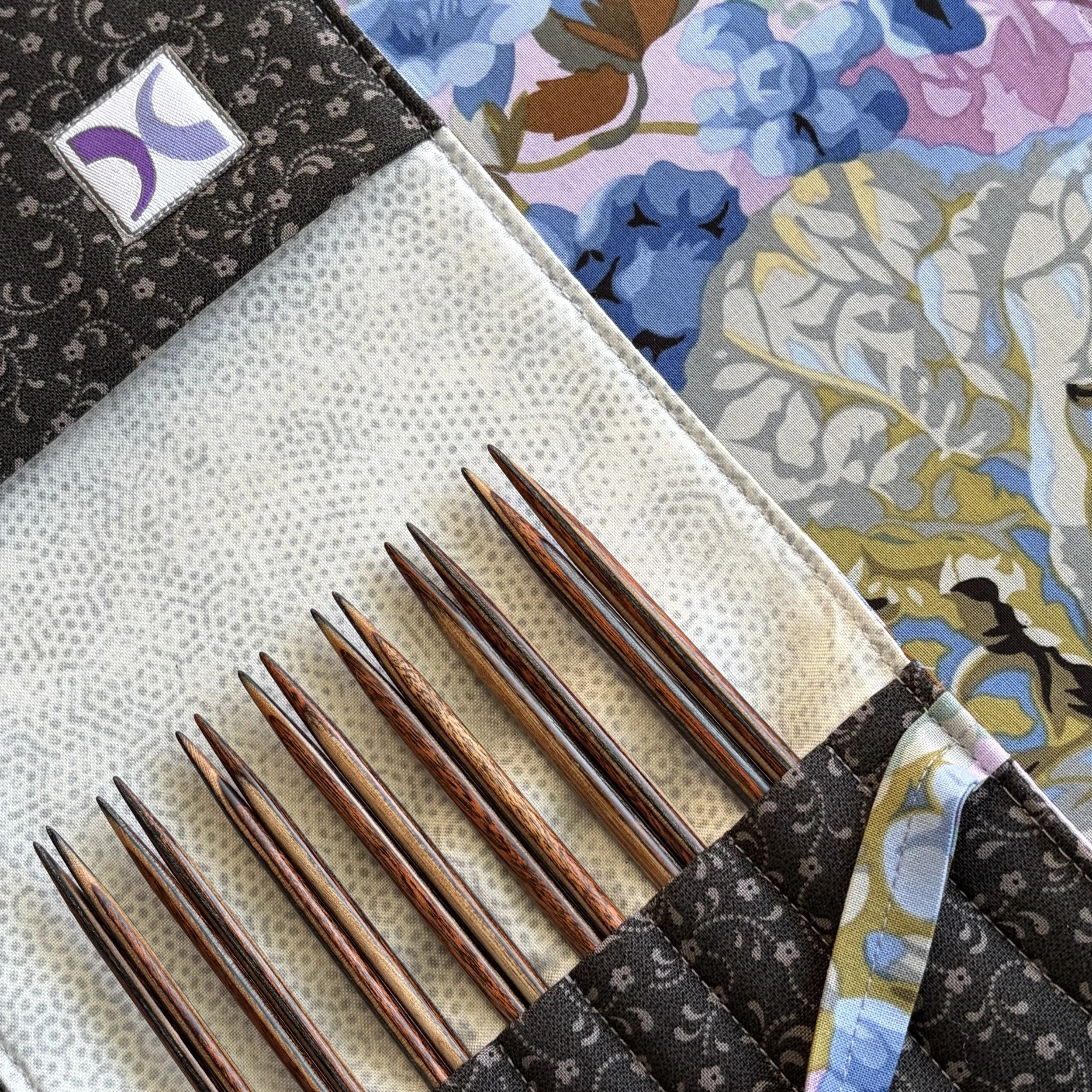 Shiitake Darn Pretty™ Interchangeable Knitting Needle Set