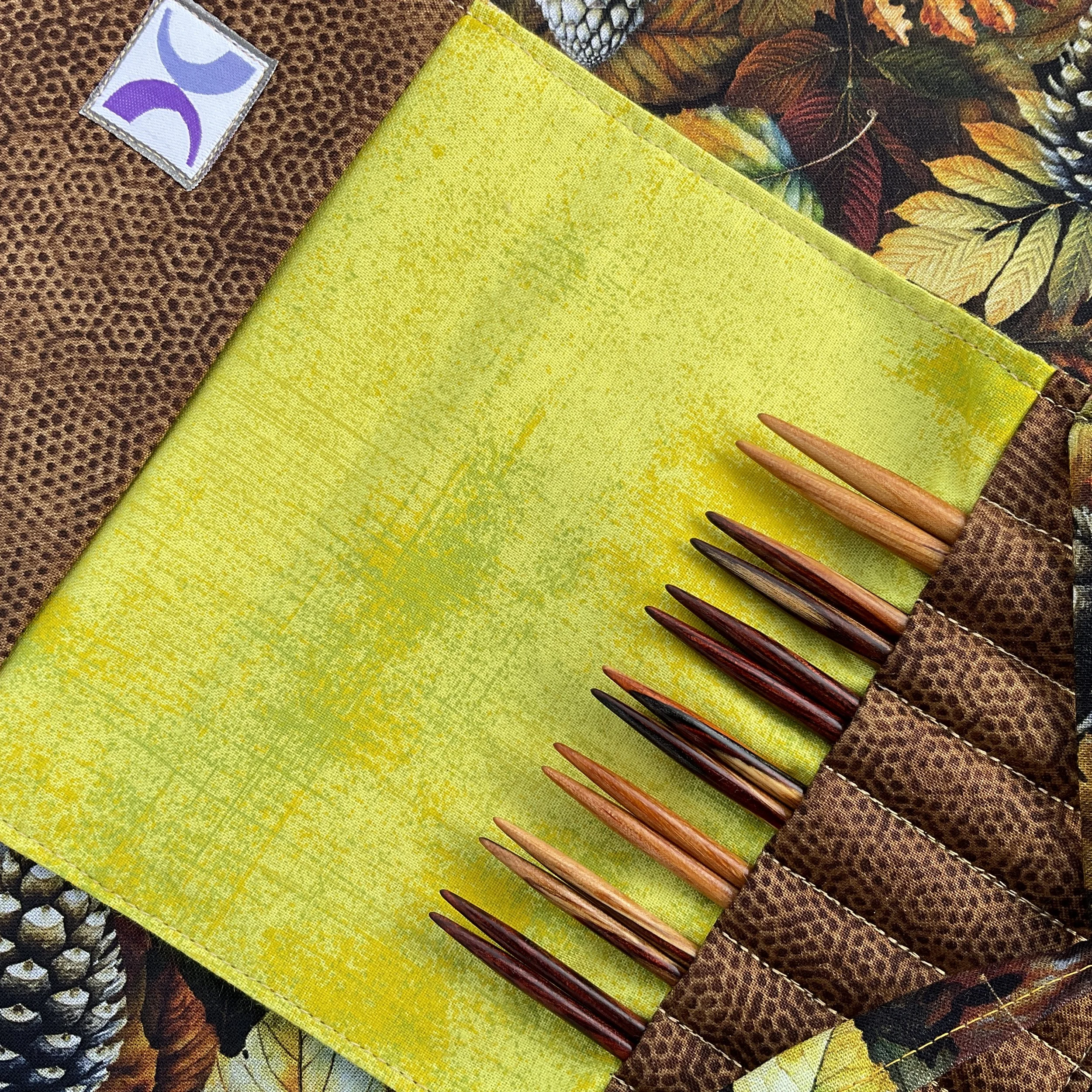 Darn Pretty™ 3.5 inch Interchangeable Knitting Needle Set in Wood Tones