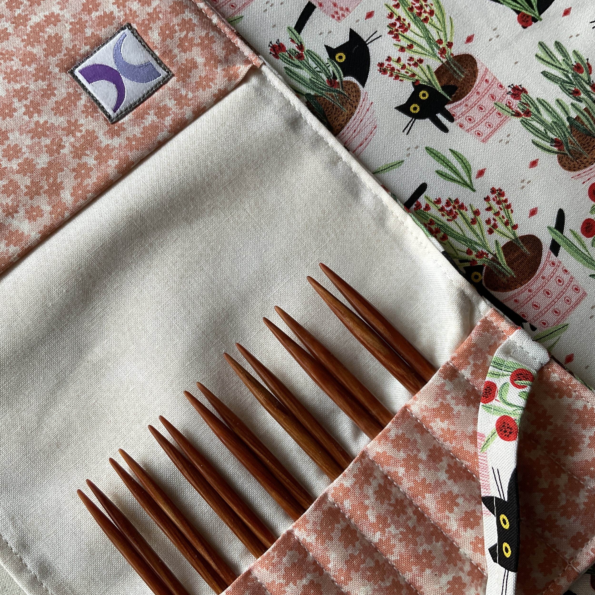 4 inch Chestnut set of Darn Pretty™ knitting needles