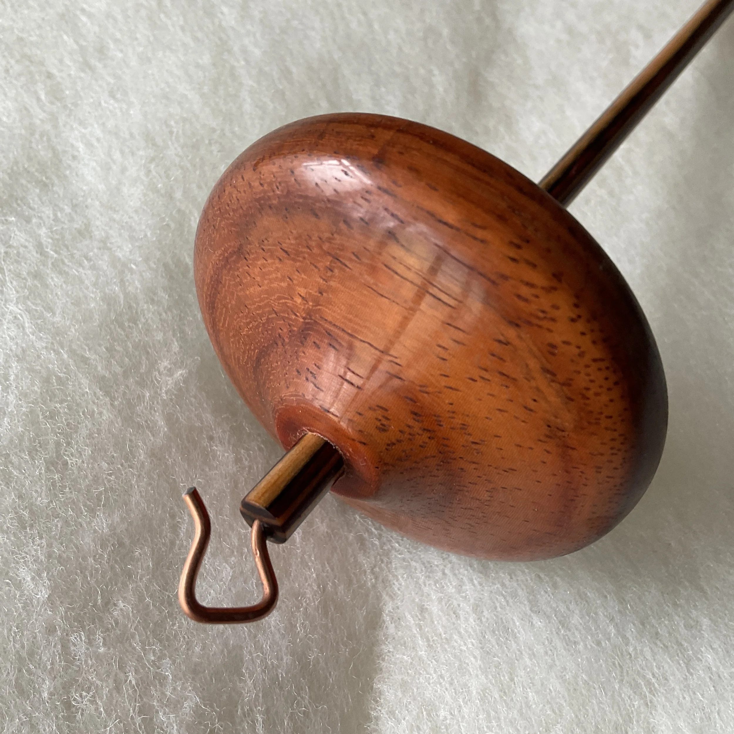 MiniSwan in Paduak with Cinnamon Shaft