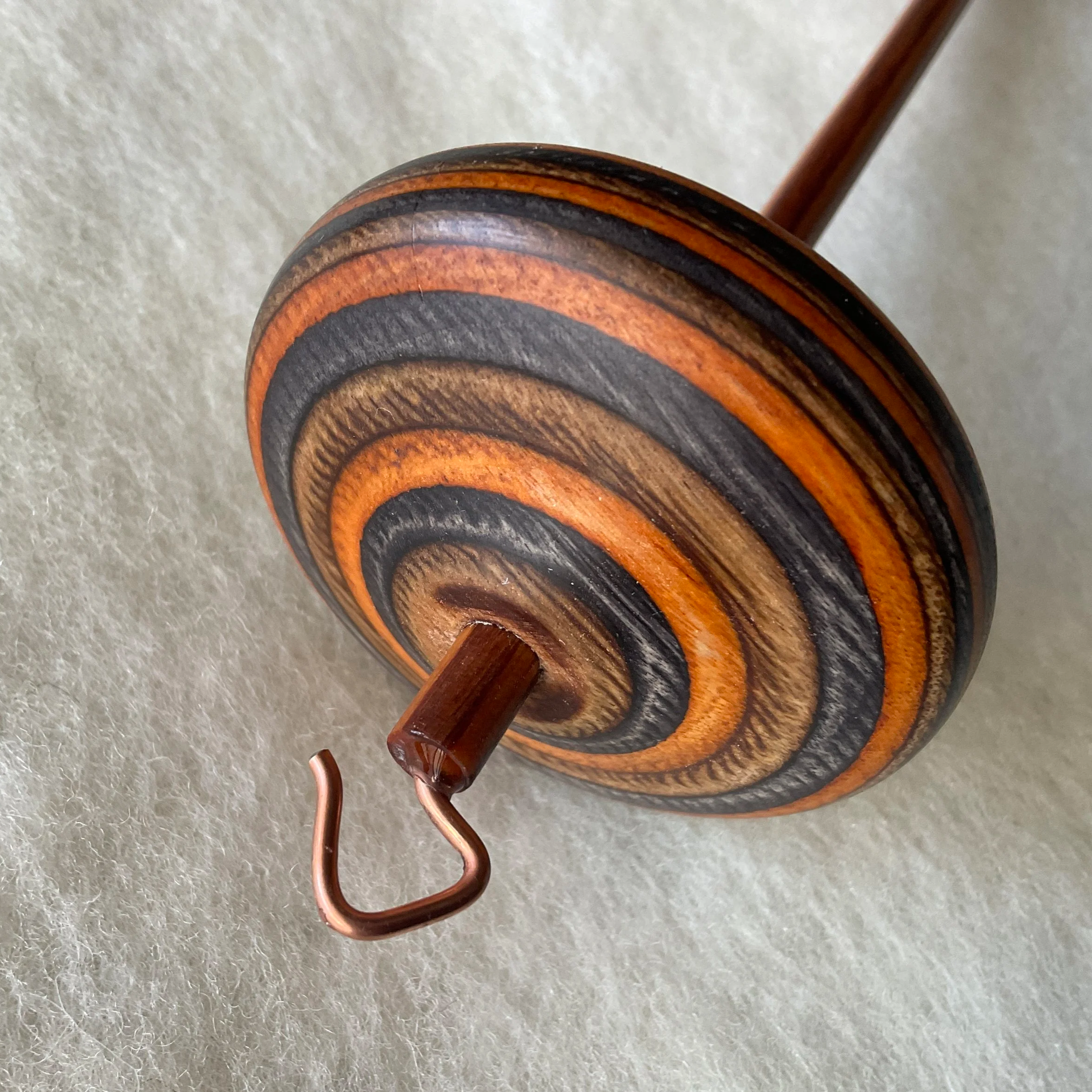 Sunflower whorl, apple shaft Mini Swan™ hand spindle