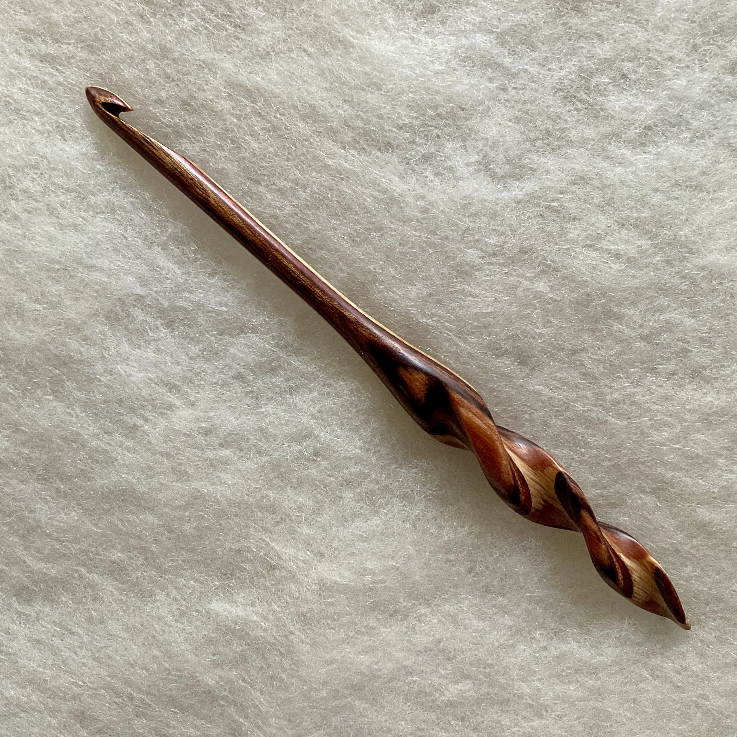 Hazelnut Spiral Flame Crochet Hook US J/6 mm