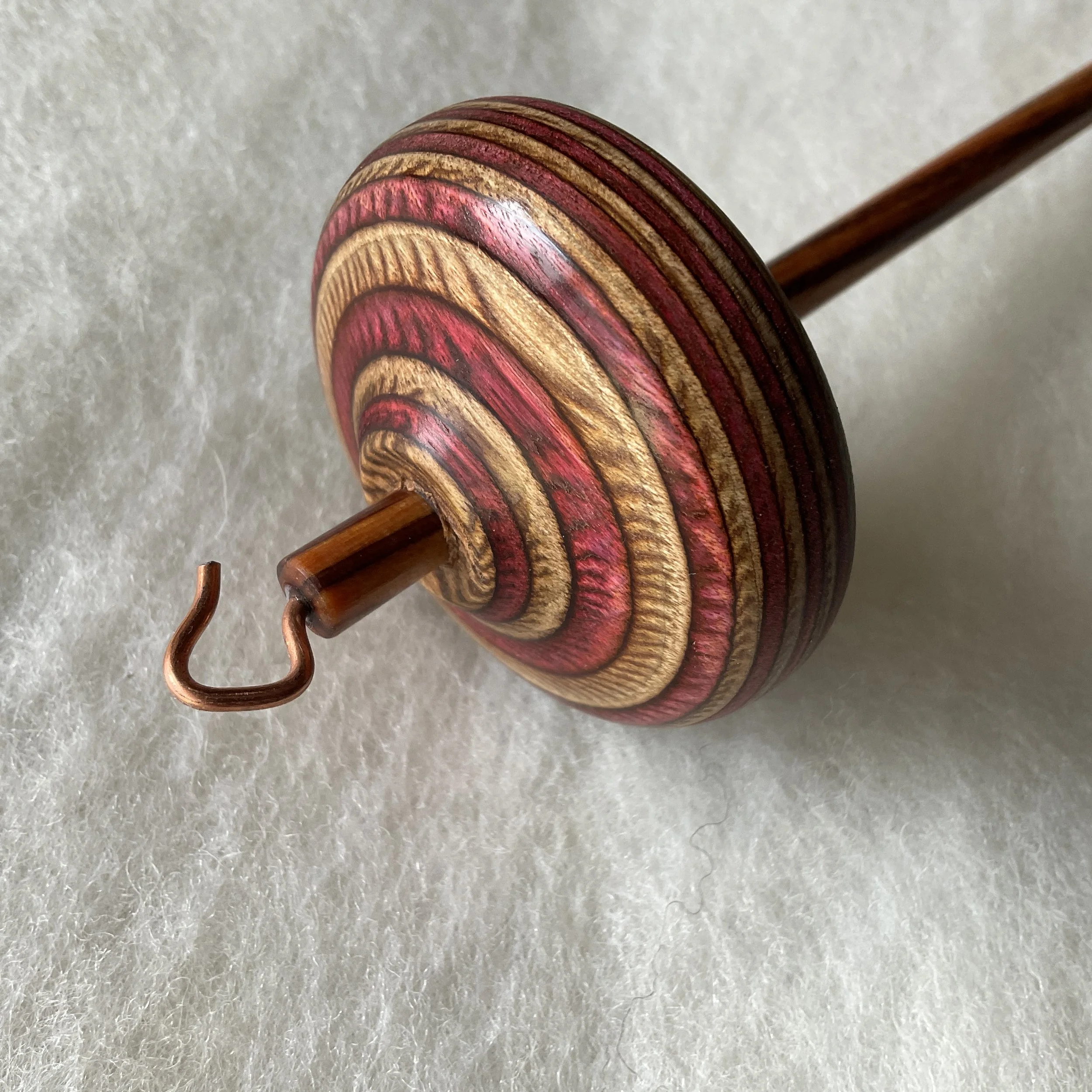 Cinnamon MiniSwan™ with Apple shaft