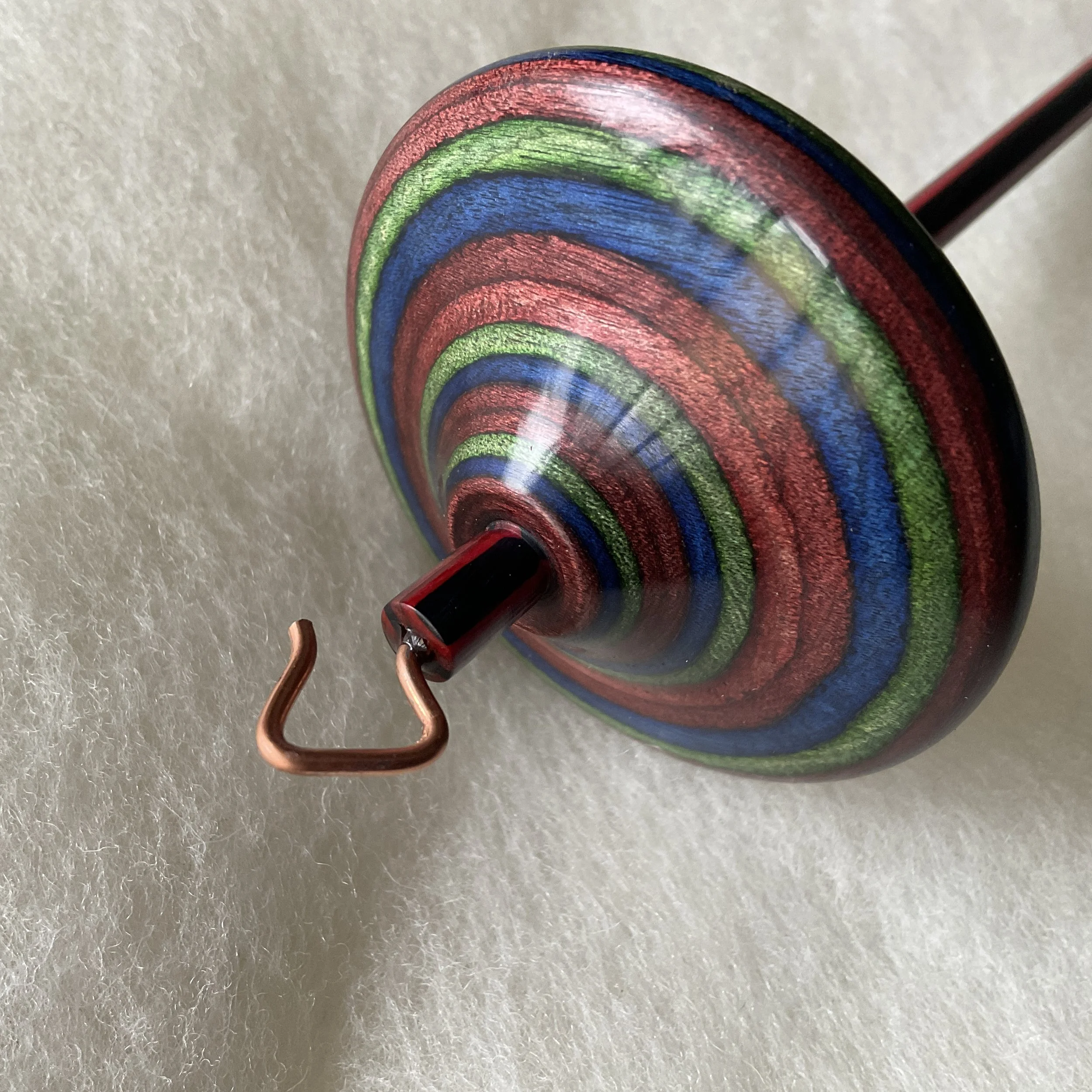 MiniSwan Hand Spindle in Bluebell and Bubblegum