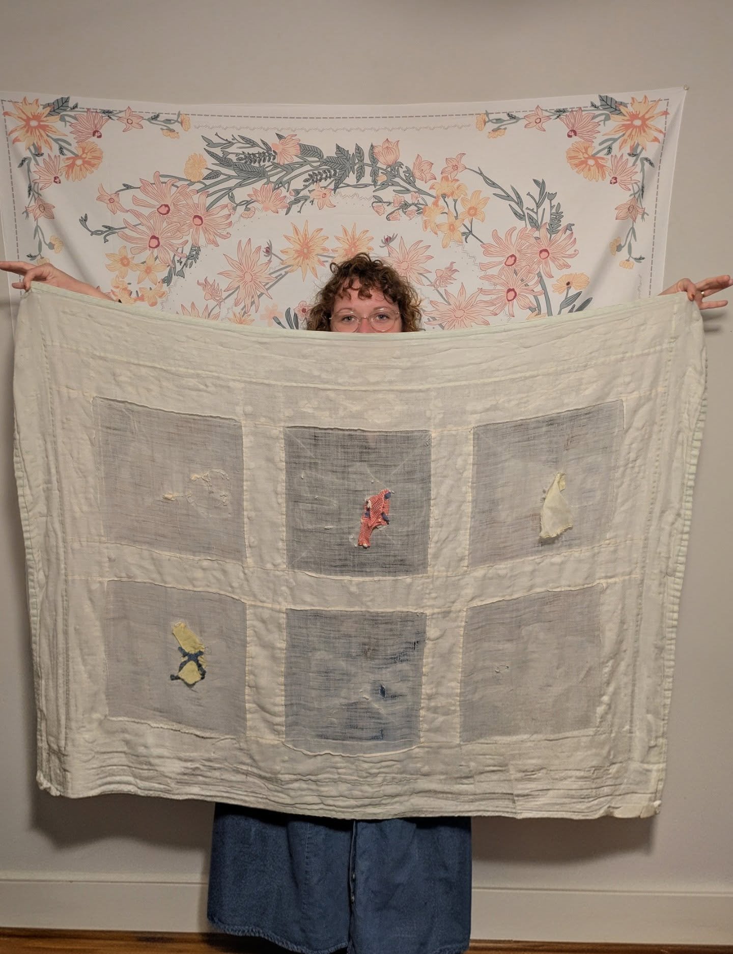 🧵 Quilt Appreciation🪡
I am not yet a quilter, but it runs in my family. The first thing ever made/given to me is this 33 year old quilt my Great Grandmother made for me. She passed away when I was young but she lived into her late 90s! 
...
I am lu