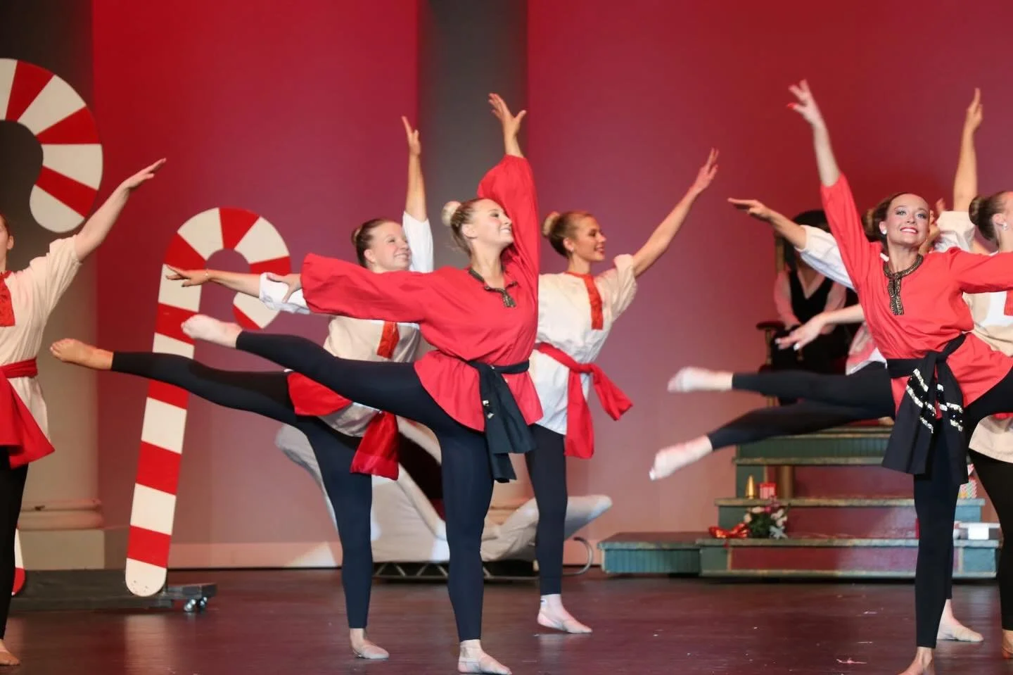 ❤️🖤❤️🖤 #danceetc #deproud #morethanjustdance #denutcracker2025