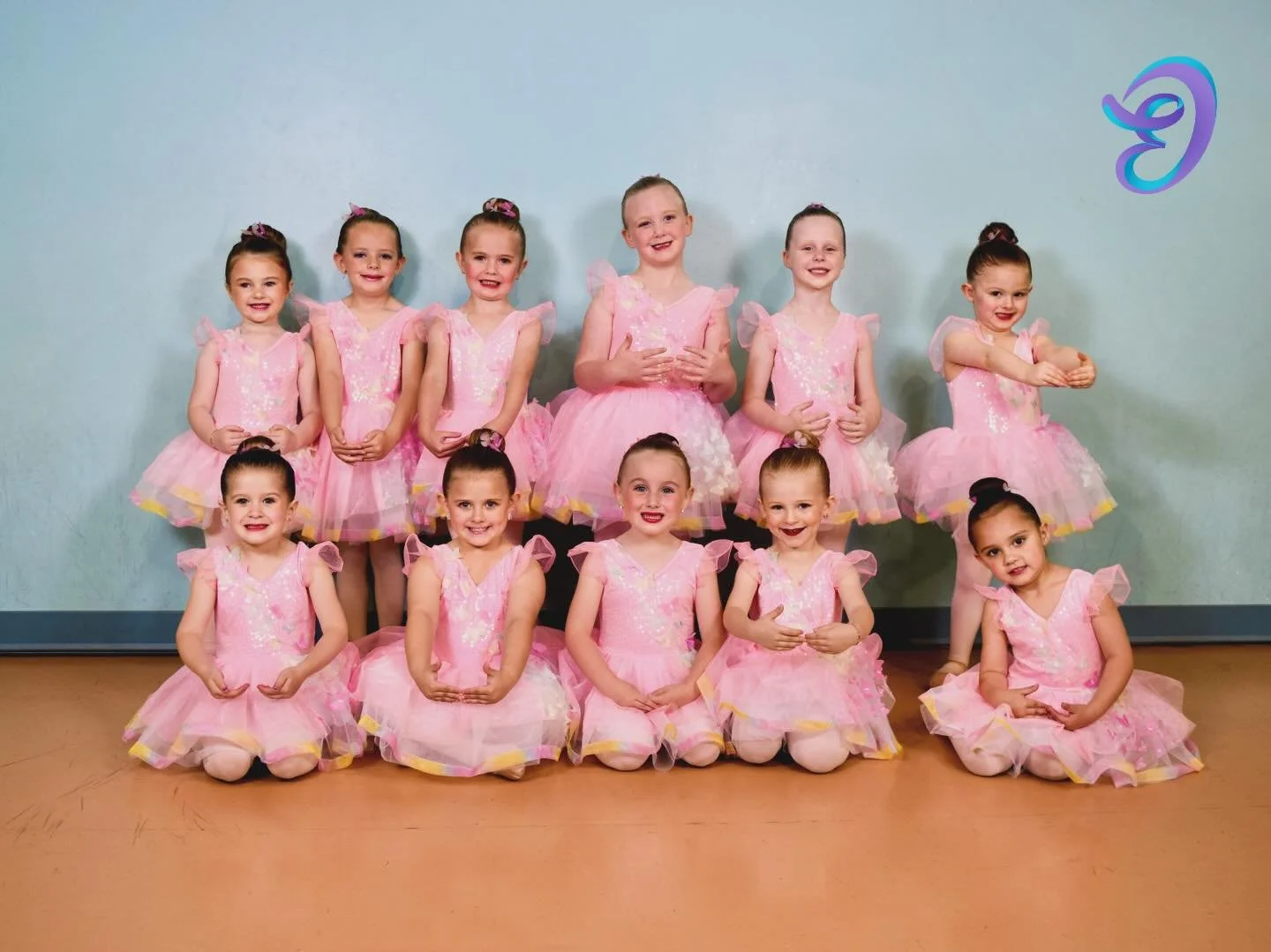 Dance Etc. Recital 2025, &ldquo;Elevate&rdquo;
Beginner Ballet A
&ldquo;Fly to Your Heart&rdquo; 

#danceetc #deproud #morethanjustdance #derecital2025 #elevate