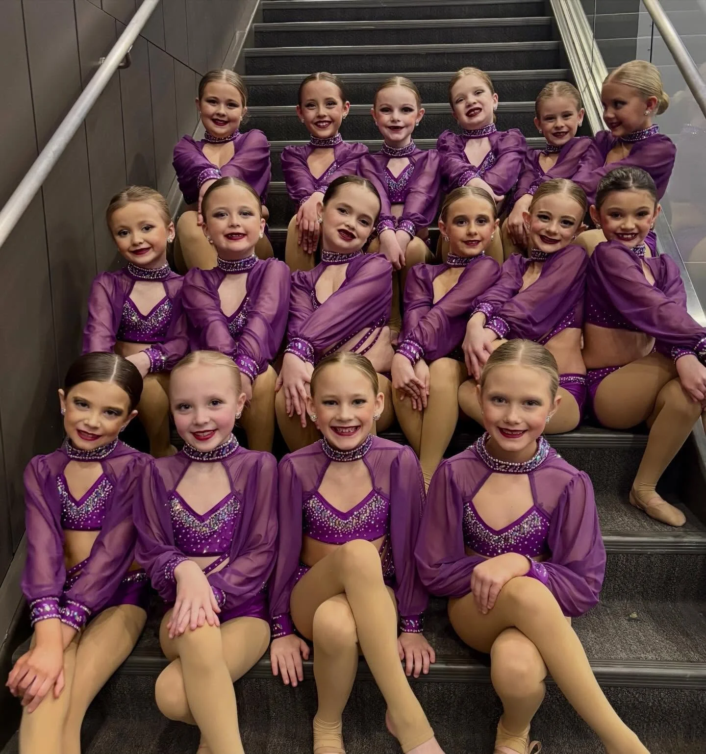 Debuting their lyrical! 💜

#danceetc #deproud #morethanjustdance @ameridance