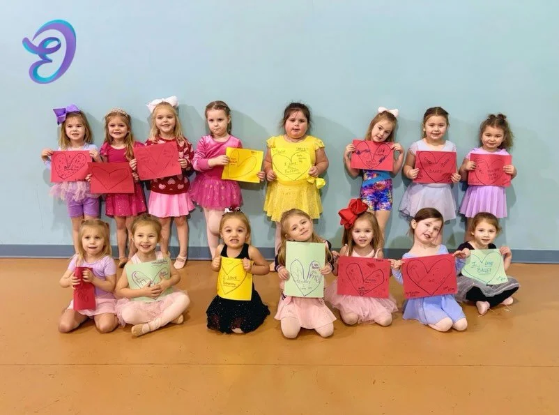 Happy Valentine&rsquo;s Day from our PreBallet classes! ❤️🩷💜❤️🩷💜❤️🩷💜❤️🩷💜

#danceetc #deproud #morethanjustdance