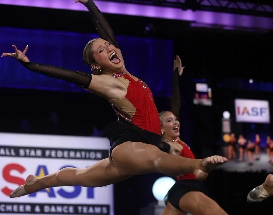 💜🌎

#danceetc #deproud #morethanjustdance #thedanceworlds