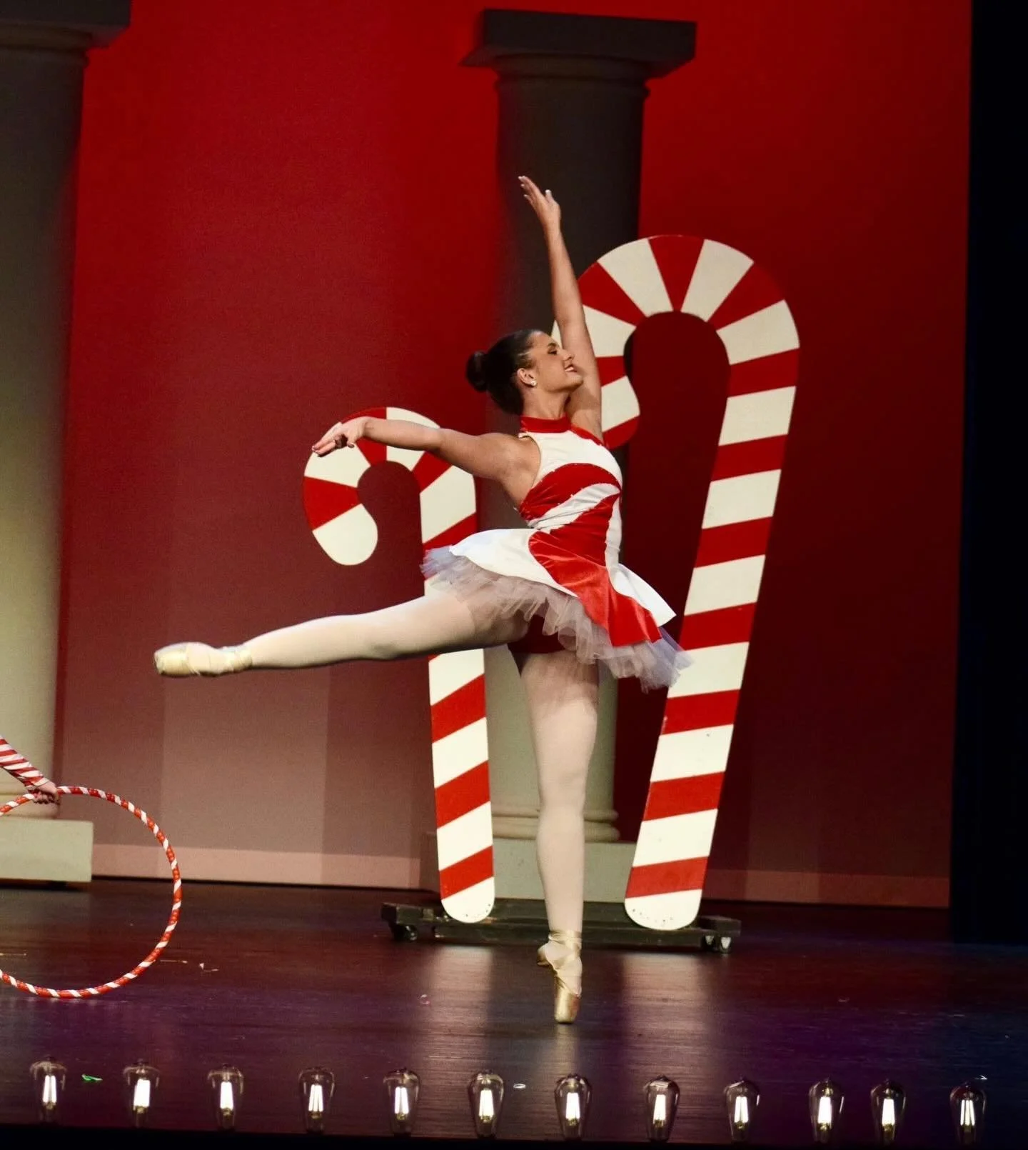 ❤️🤍❤️🤍

#danceetc #deproud #morethanjustdance #denutcracker2025