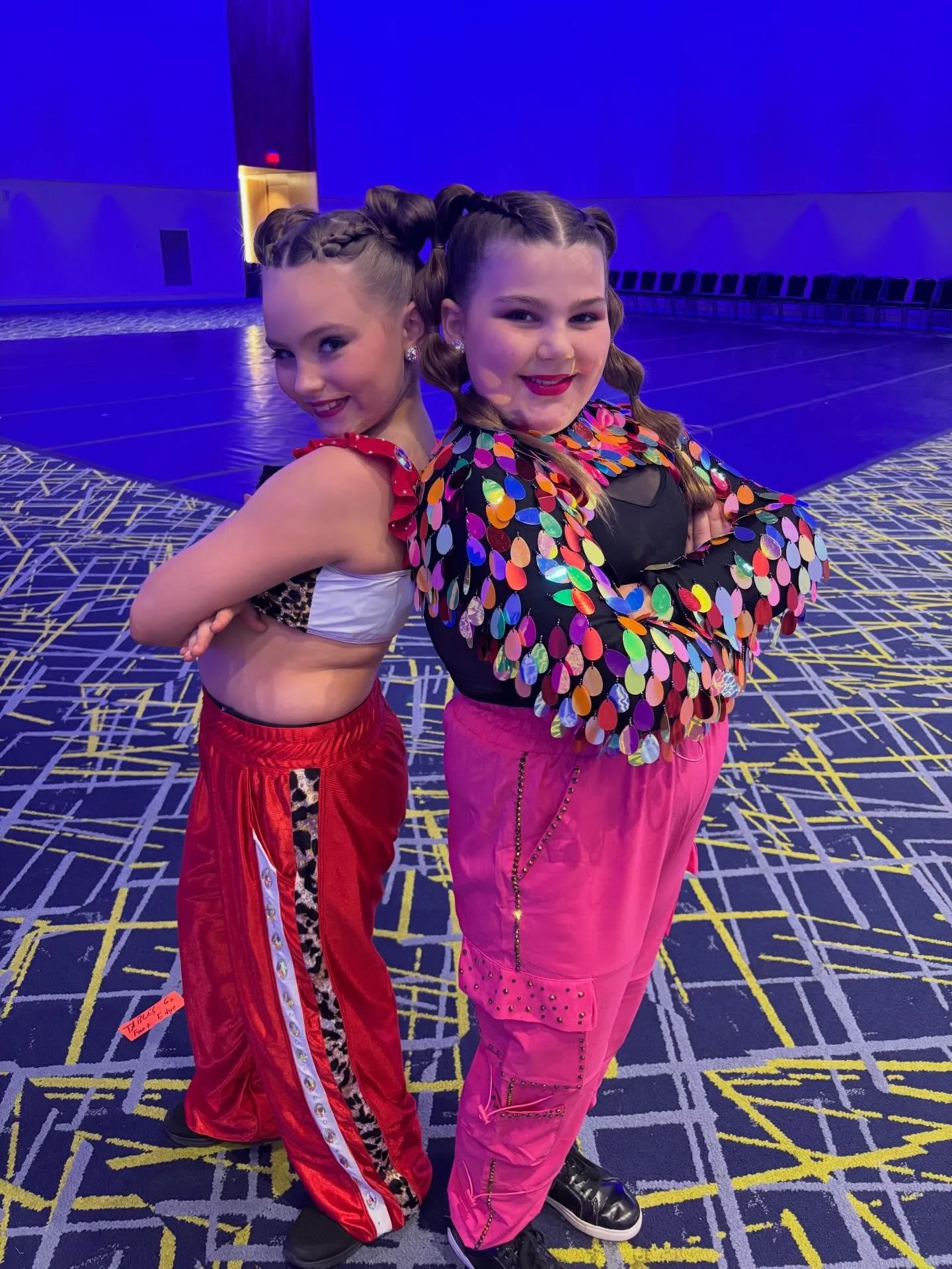 Ready to attack their Hiphop solos ❤️

#danceetc #deproud #morethanjustdance @stage8dance #thedanceconnection
