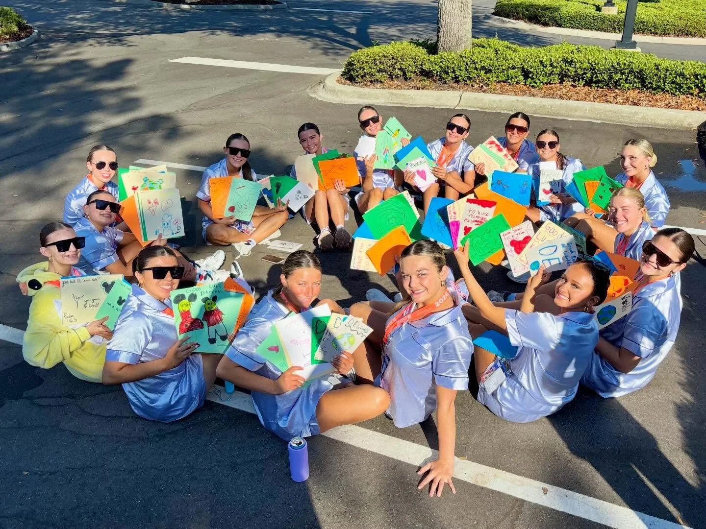 Absolutely LOVING our good luck cards from the kids at the studio 💜☺️

And good morning for our lucky duck 🦆 ✨ 

#danceetc #deproud #morethanjustdance #thedanceworlds2026