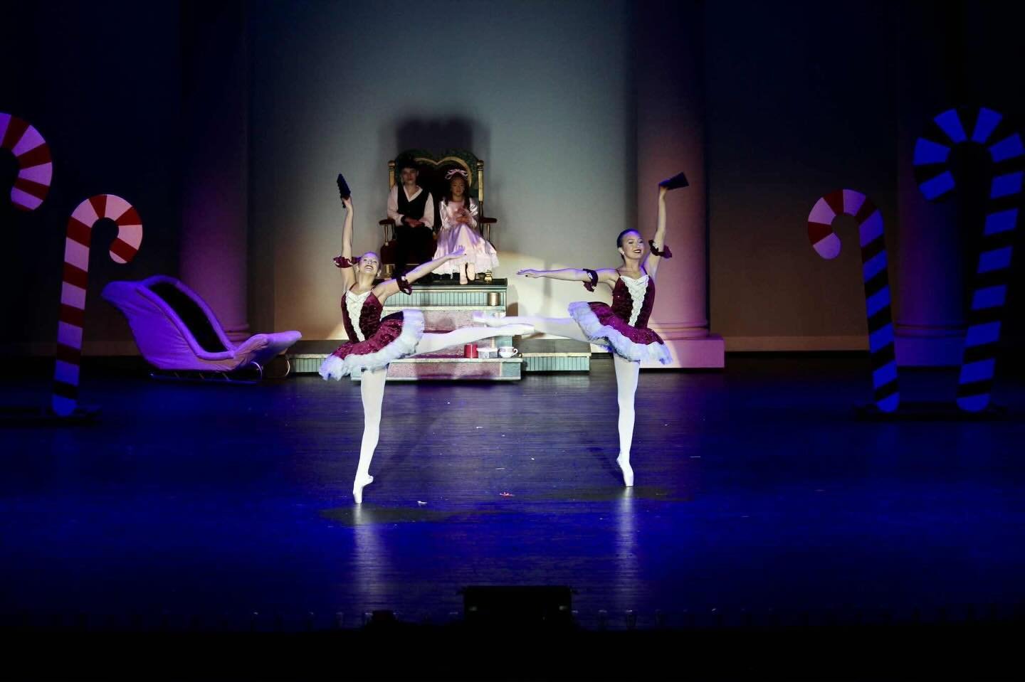 🪈 🎶 🩰 

#danceetc #deproud #morethanjustdance #denutcracker2025