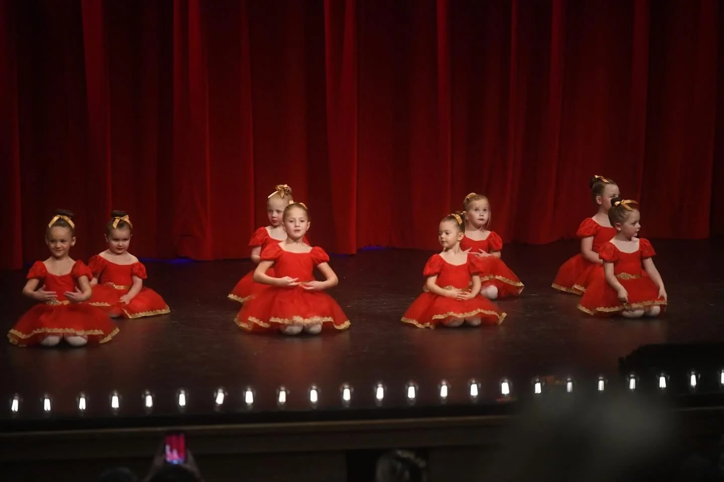 Tiny dancers with big dreams ✨ 

#danceetc #deproud #morethanjustdance