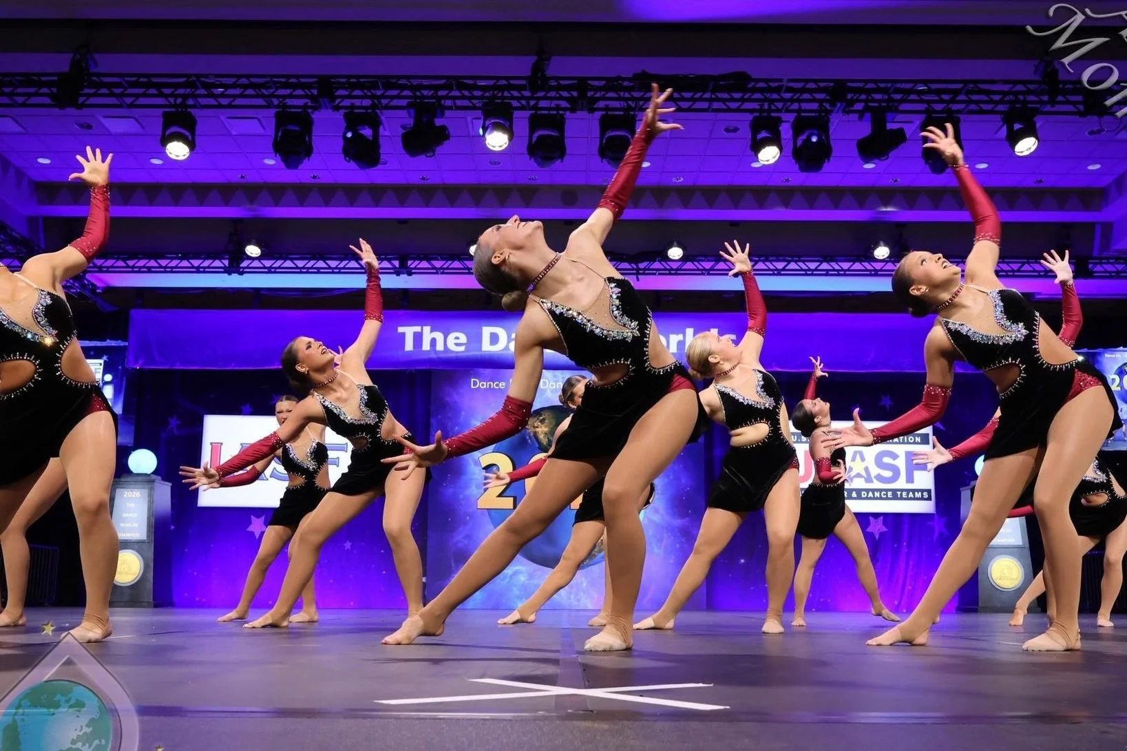 💜🌎

#danceetc #deproud #morethanjustdance