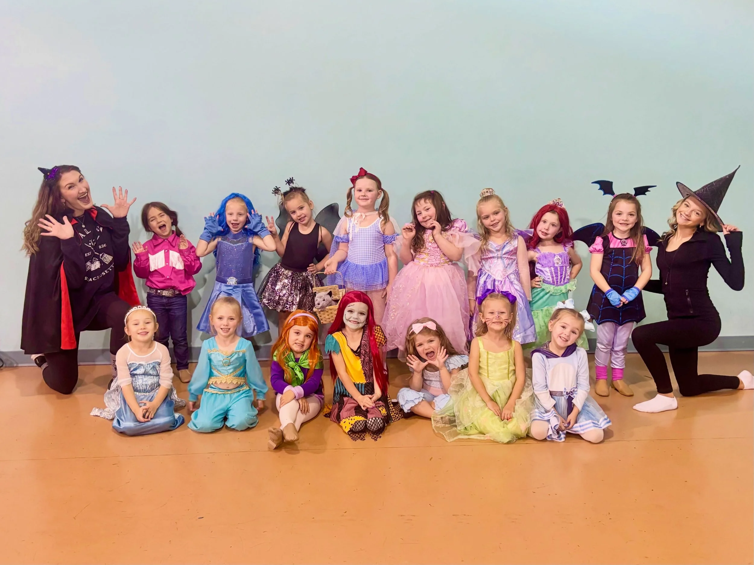 Our Monday Beginner class had a spooky good time in class! We love Halloween week! 🎃
