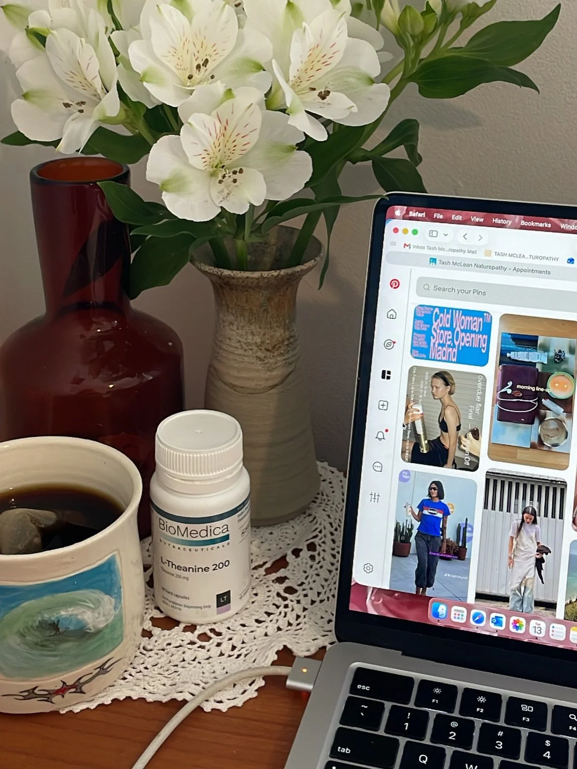 Life lately 🌷 I&rsquo;m in a season of inviting in more fun. Finding new hobbies, connecting with myself and other women in healing spaces, trying new things and getting back into movement in lots of fun ways !!! 

Clinic has been so busy + rewardin