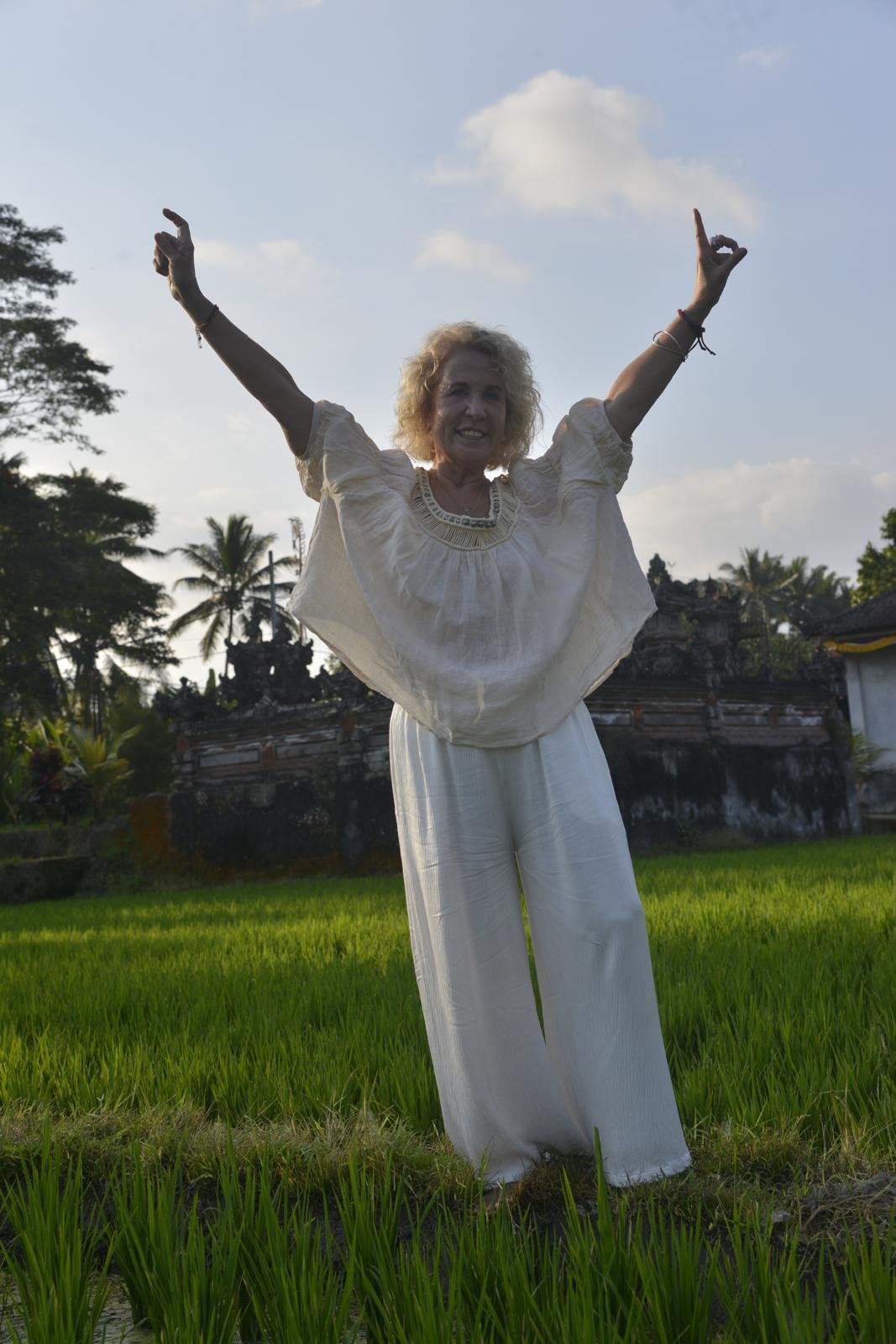 Guided meditation session in Antwerp for inner calm and stress relief