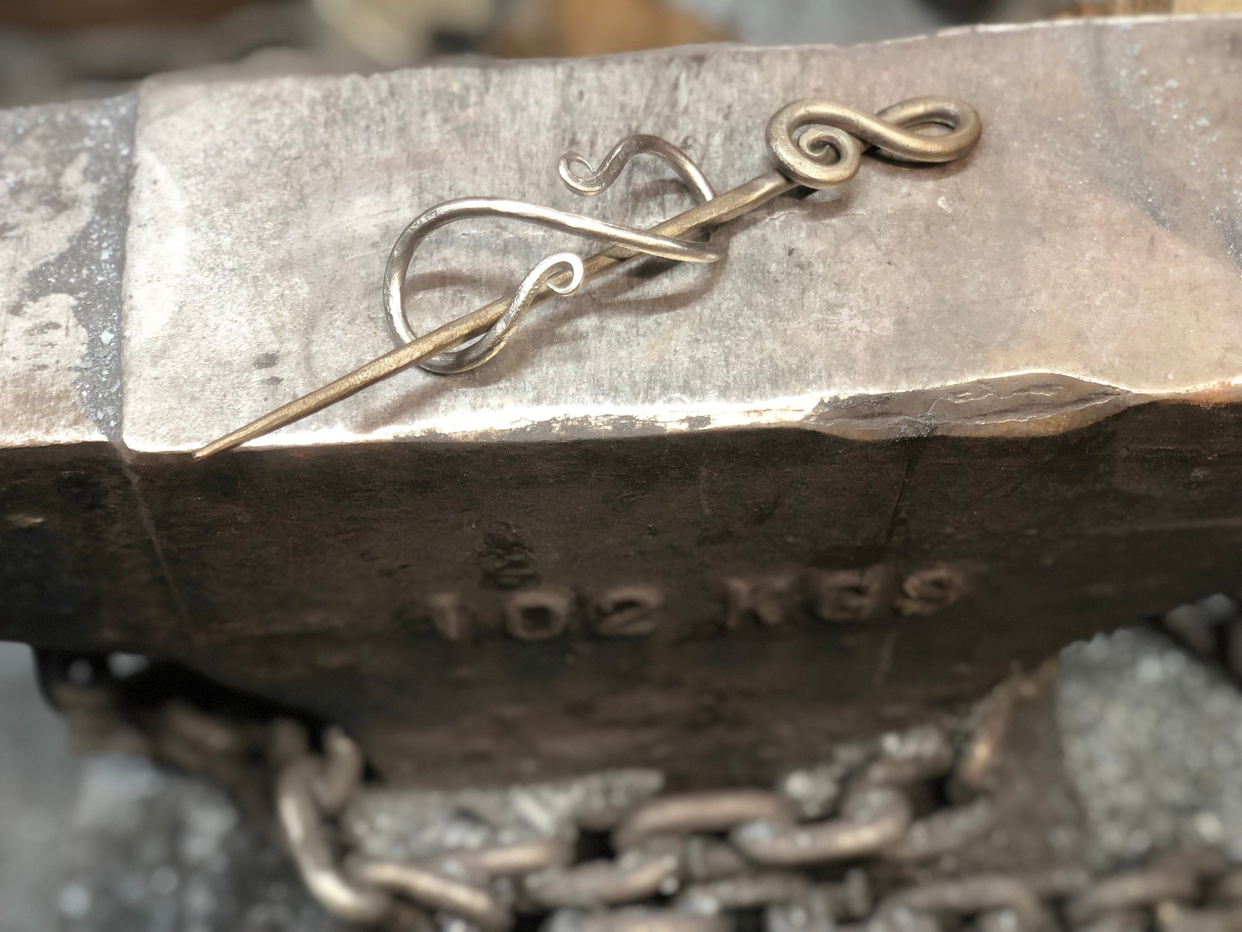 https://i.etsystatic.com/19341723/r/il/0227ee/3276188227/il_fullxfull.3276188227_bu75.jpg