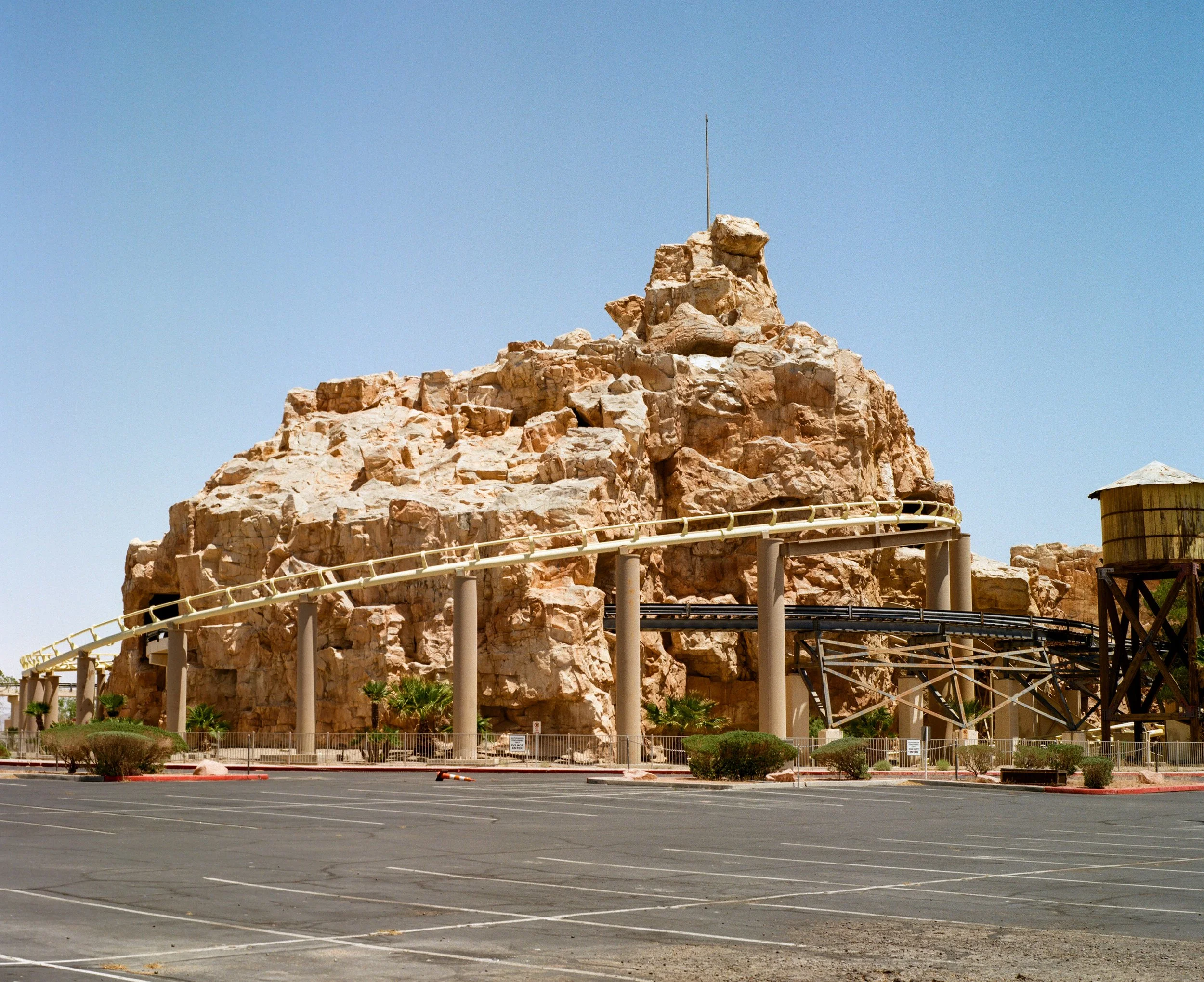 Abandoned Resort & Casino, Primm, Nevada, 2026