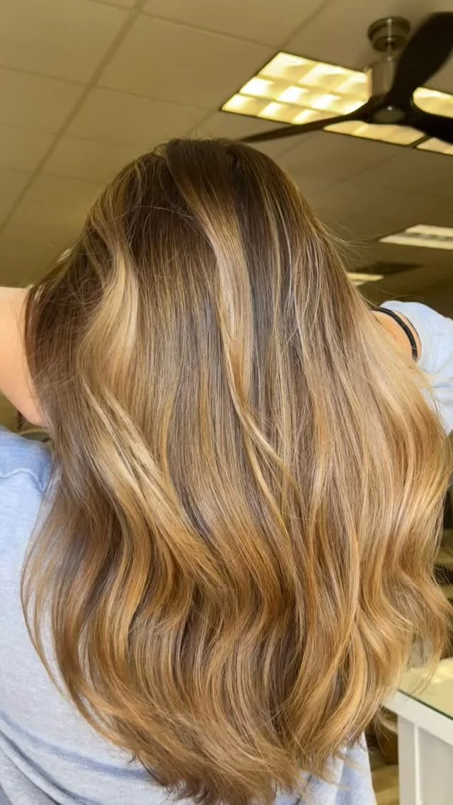 Darker gloss for Fall 🍯
.
#ammoniafreeordye
#originalmineral 
#blairsvillehairstylist 
#kathycutmyhair