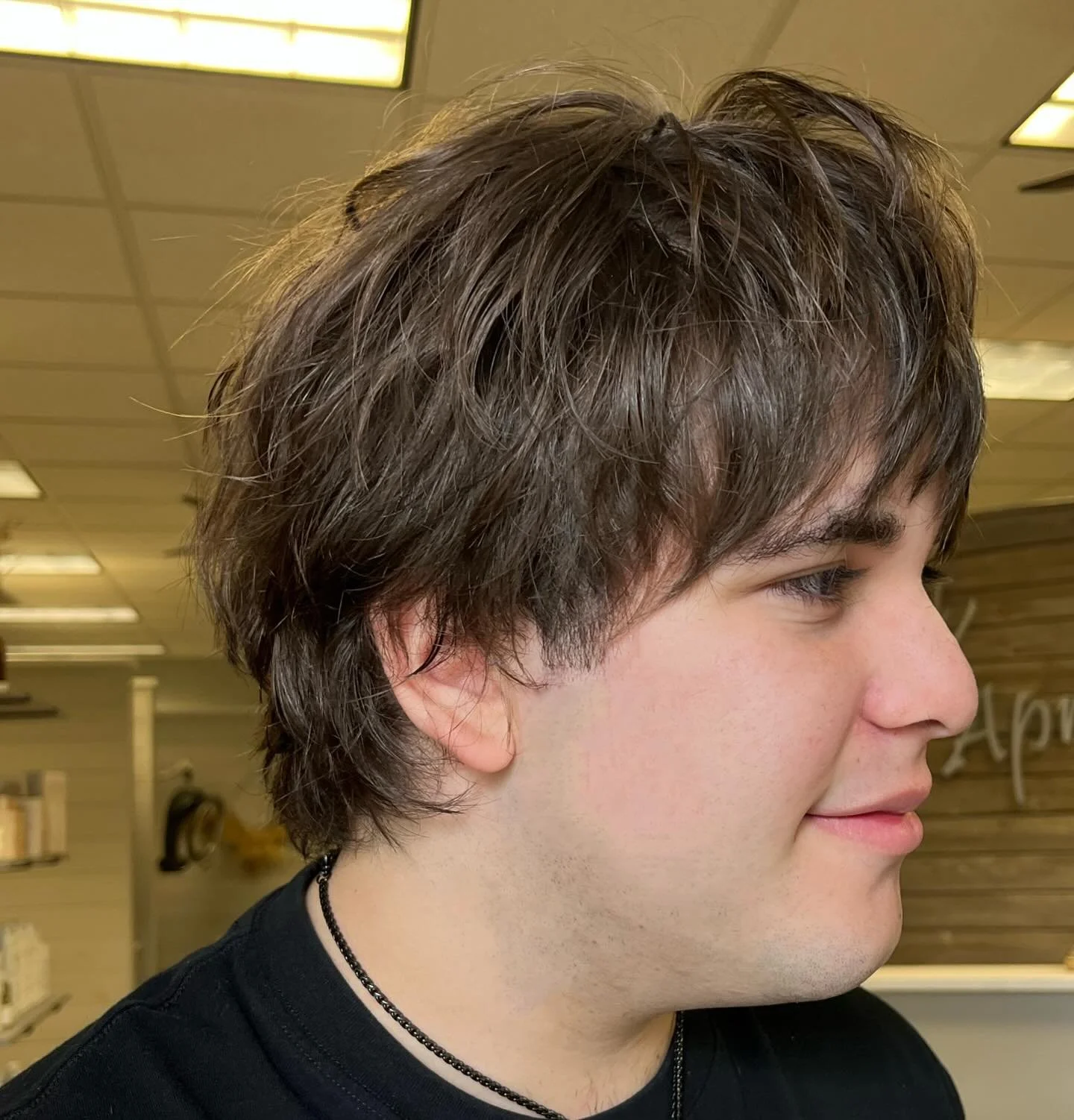 new style for this guest who came in with hair to his shoulders 
.
#hanzonation