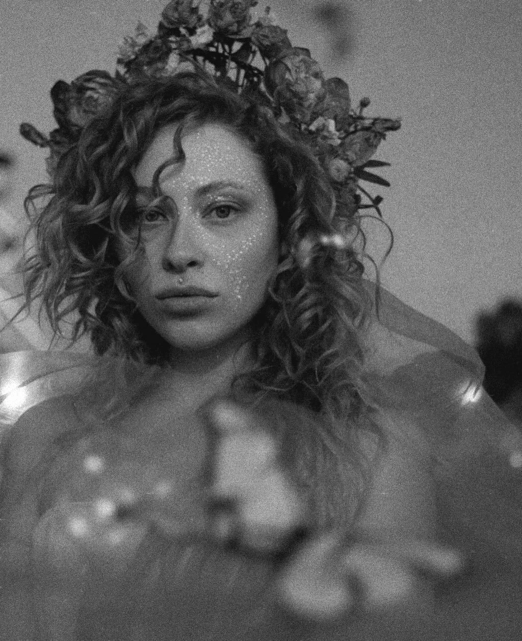 Our hair is the crown we never take off. 
You are beautiful, you are fearless, you are strong. 
Hold your head up queen. There are brighter, better hair days ahead. 
.
#kathycutmyhair