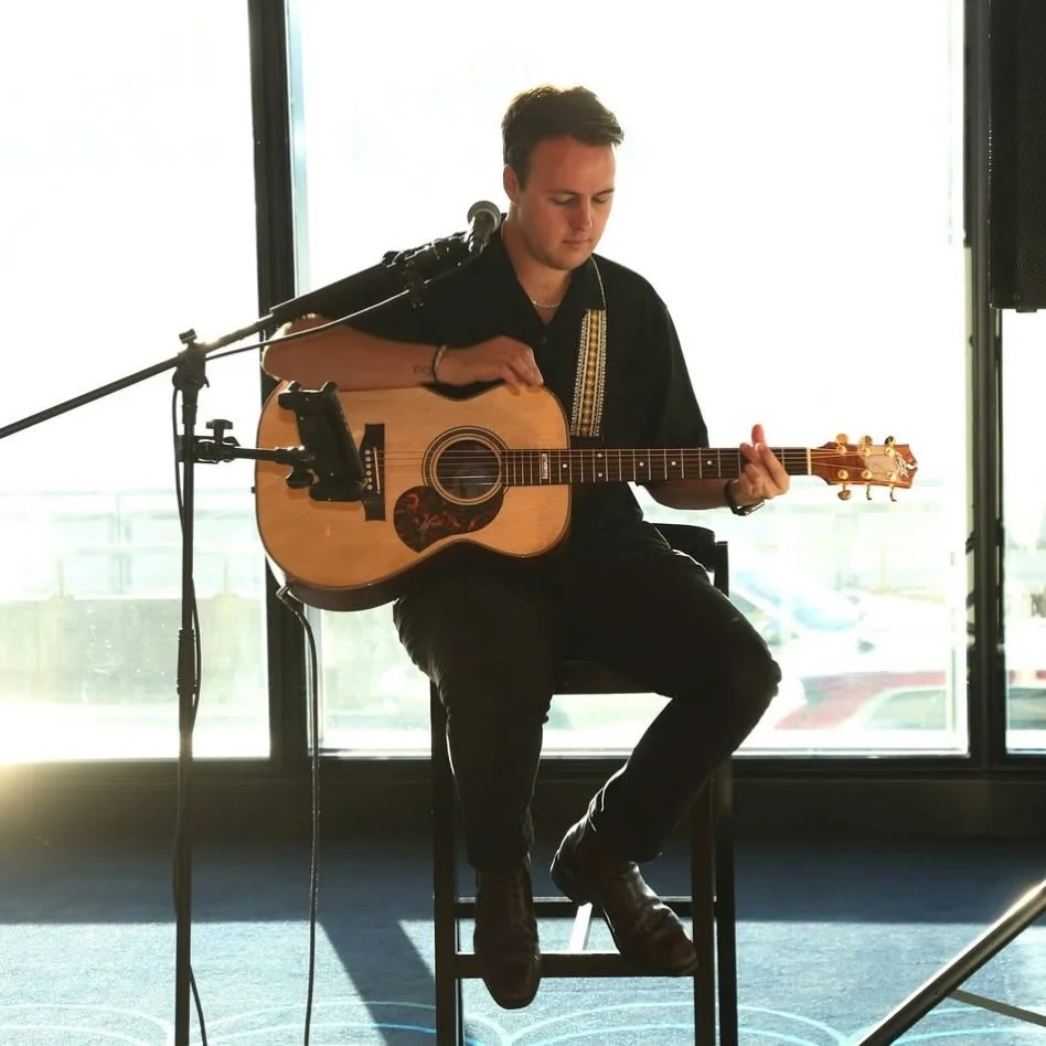 Winter weekends are better at the pub 🍻

📅 Friday June 5th
🎶 Jamie Postle &ndash; Live from 6PM
🎧 Resident DJ &ndash; 9PM &lsquo;til late

Warm up with live music from Jamie Postle before the DJs take over from 9PM.

#TeaGardensLive #LiveMusic