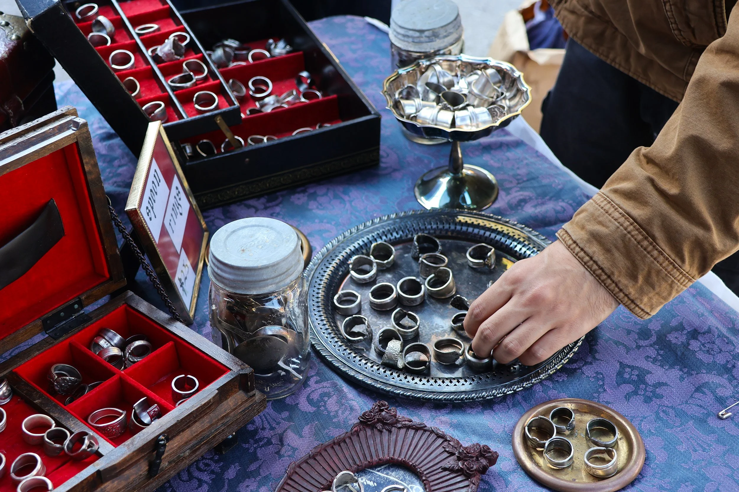 Iowa City Flea: A Sunday on North Linn Street