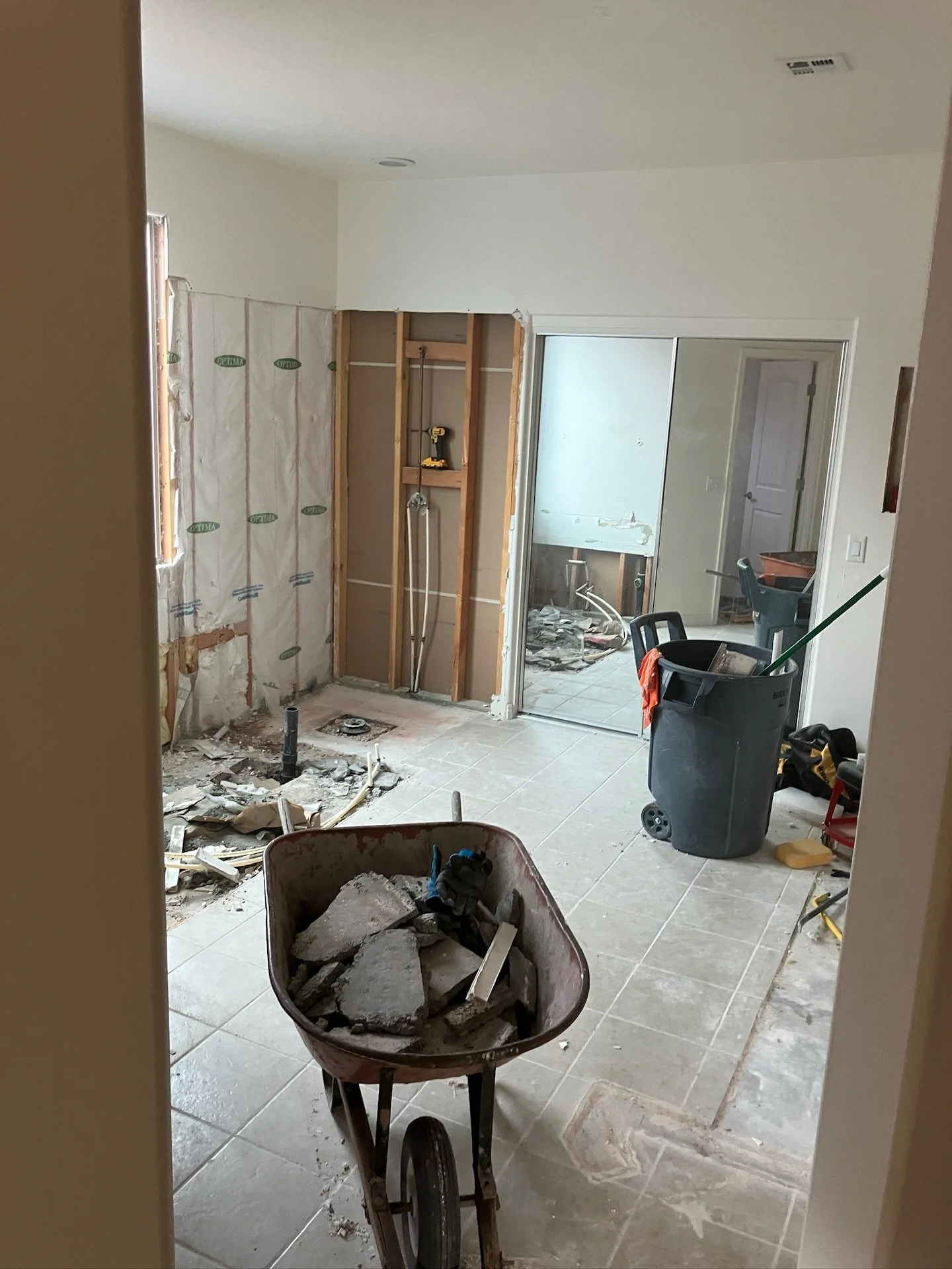 Demo day pics from a home remodel that Bryce did a few months ago (feat. Aaron S.) We&rsquo;re excited to share the process and completion pictures soon. Thanks to everyone that we worked with on this remodel. #bskeltonconstruction #southernutahremod