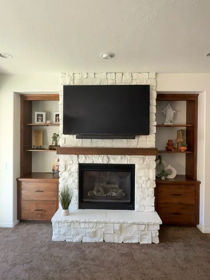 A recent living room upgrade 👀 Bryce worked with the homeowner to design and build the custom fireplace mantel and drawers on the side. Paint and stain by @3ropespainting and their team 👏  thanks to Pete and Aeme for sharing their expertise on this