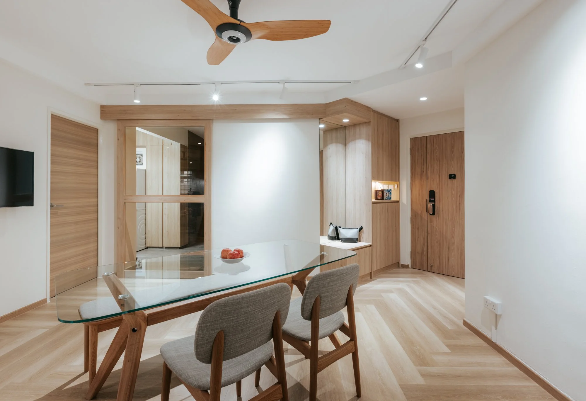 Woodlands Interior LR14.jpg