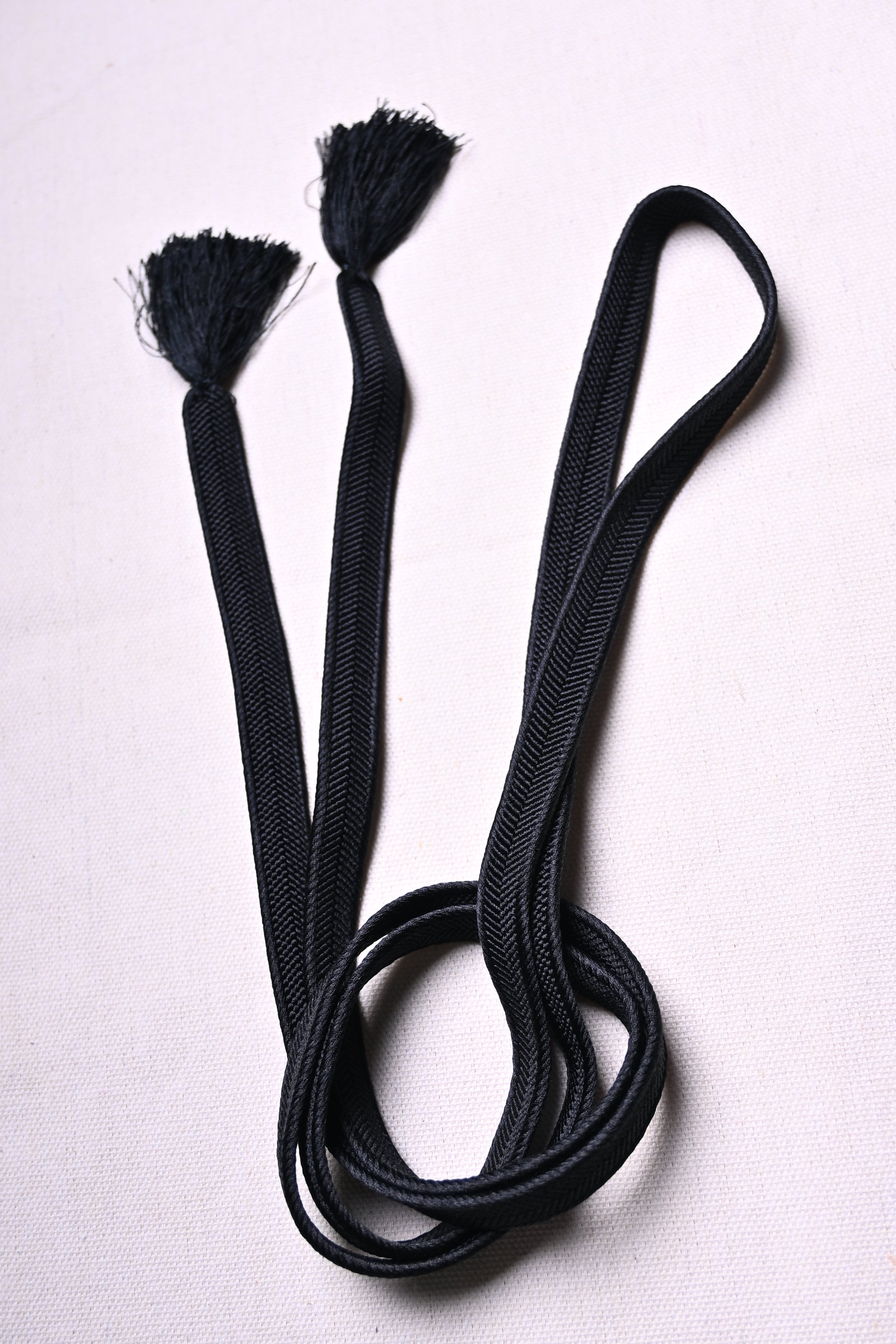 [CUSTOM] Vintage Kumihimo Silk Black 4