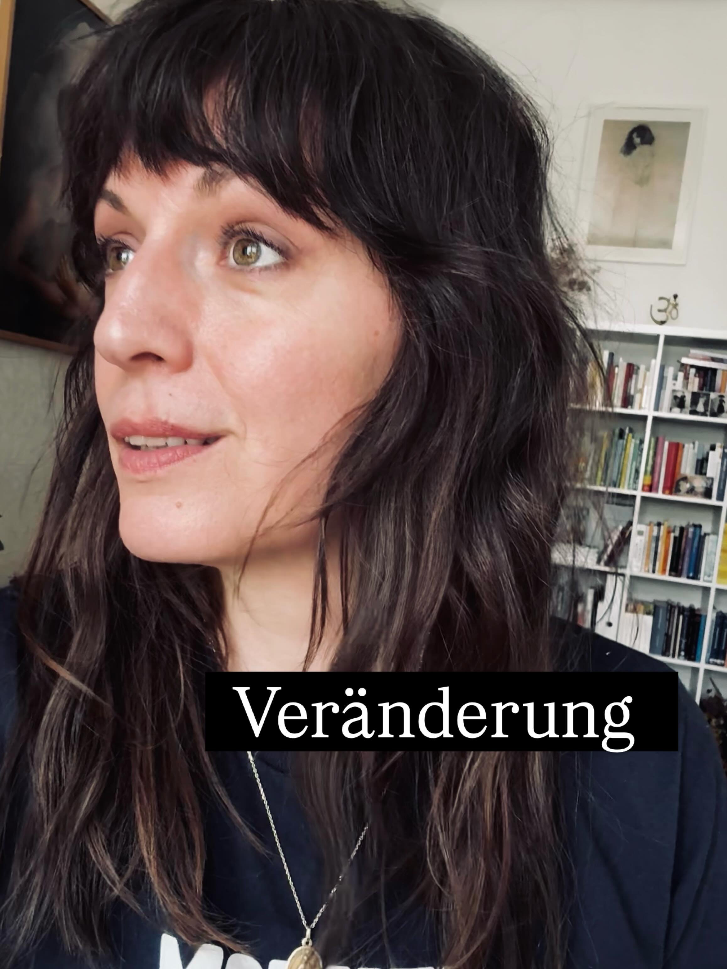 Die letzten Monate haben einiges verlangt.
Die n&auml;chsten Monate wollen offenbaren.

Was auch immer kommen mag,
Ich freu mich so sehr, wenn du Teil sein magst 🤍
Komm wie du bist. 
Du brauchst keine besondere Kleidung. 
Kein besonderes Skillset. 
