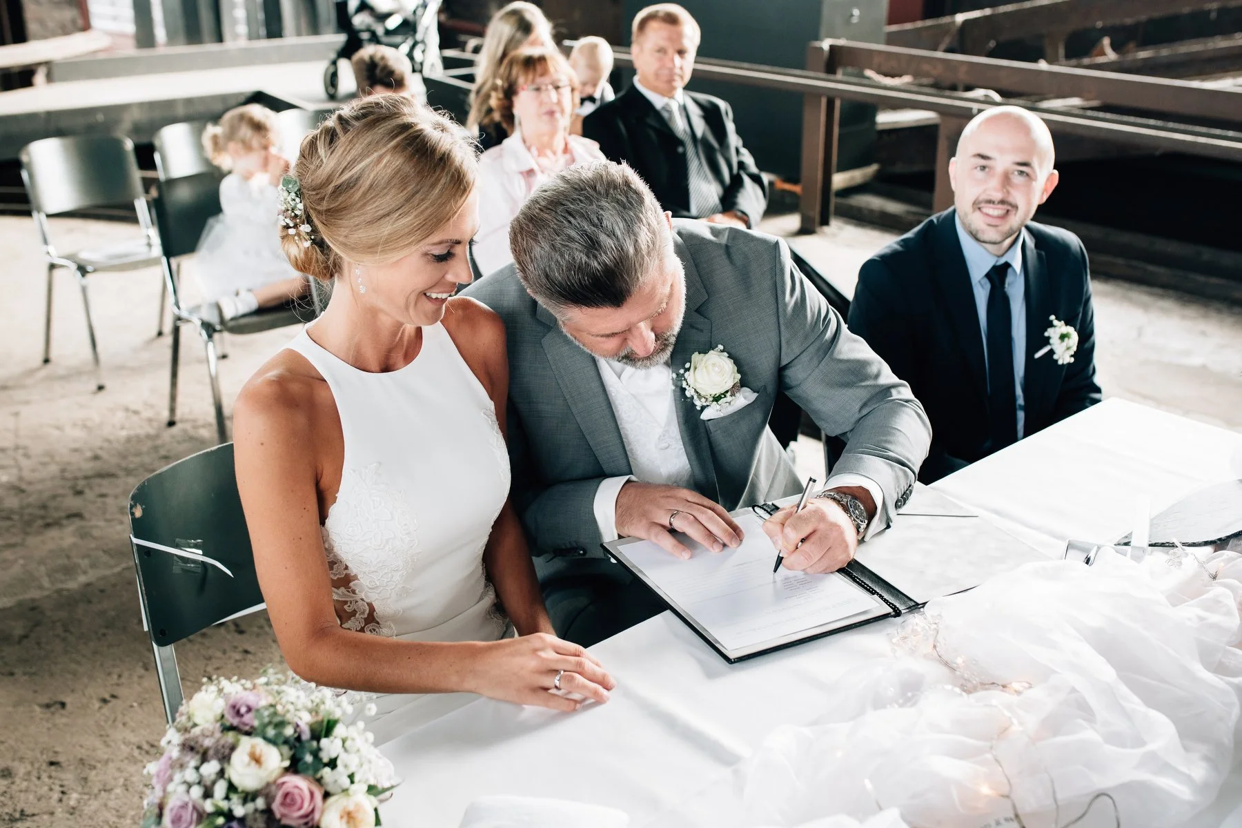 Hochzeitsfotograf Essen Claudia Krawinkel Fotografie Zeche Zollverein Schloss Hugenpoet 56.JPG