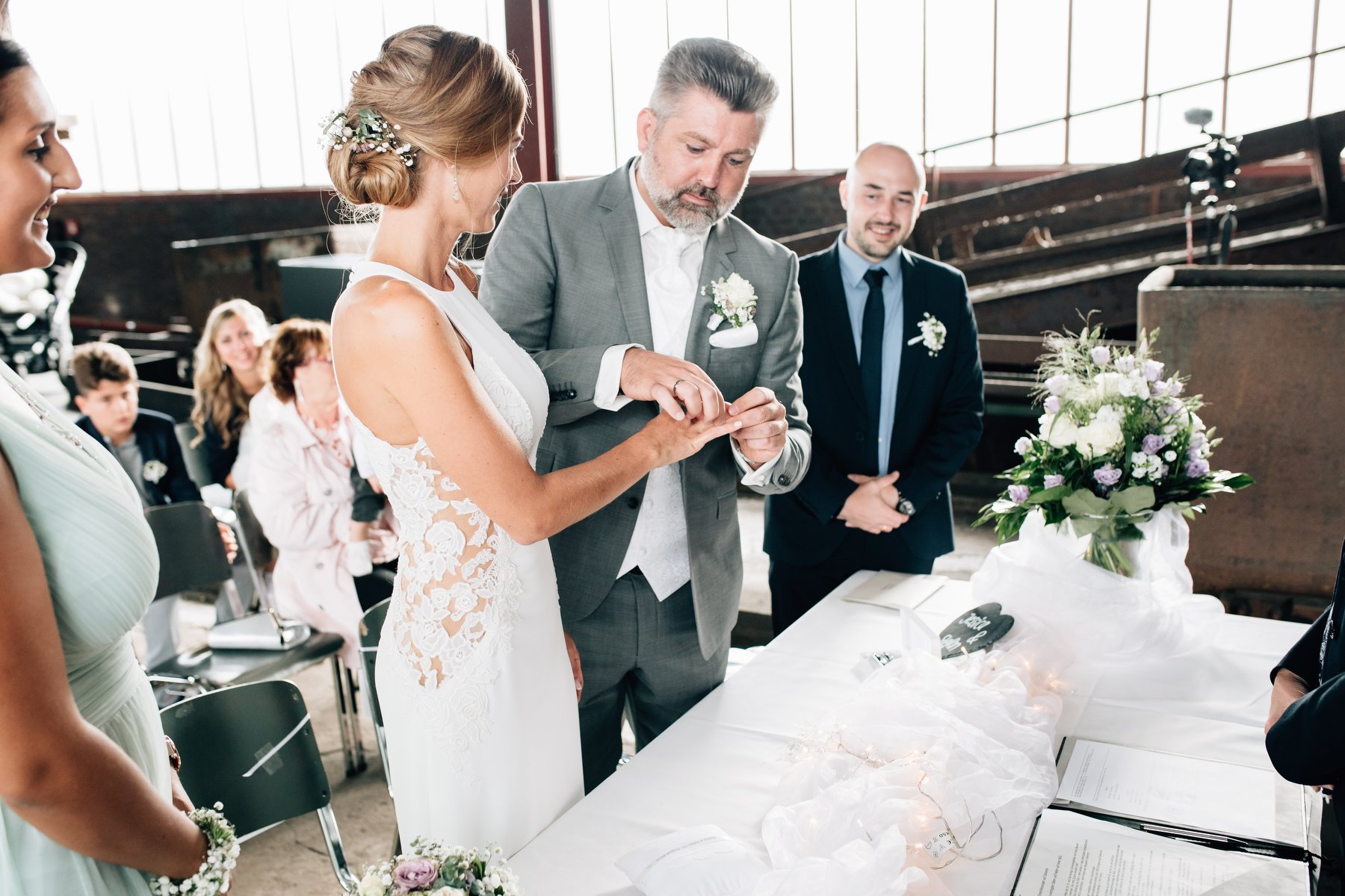 Hochzeitsfotograf Essen Claudia Krawinkel Fotografie Zeche Zollverein Schloss Hugenpoet 53.JPG