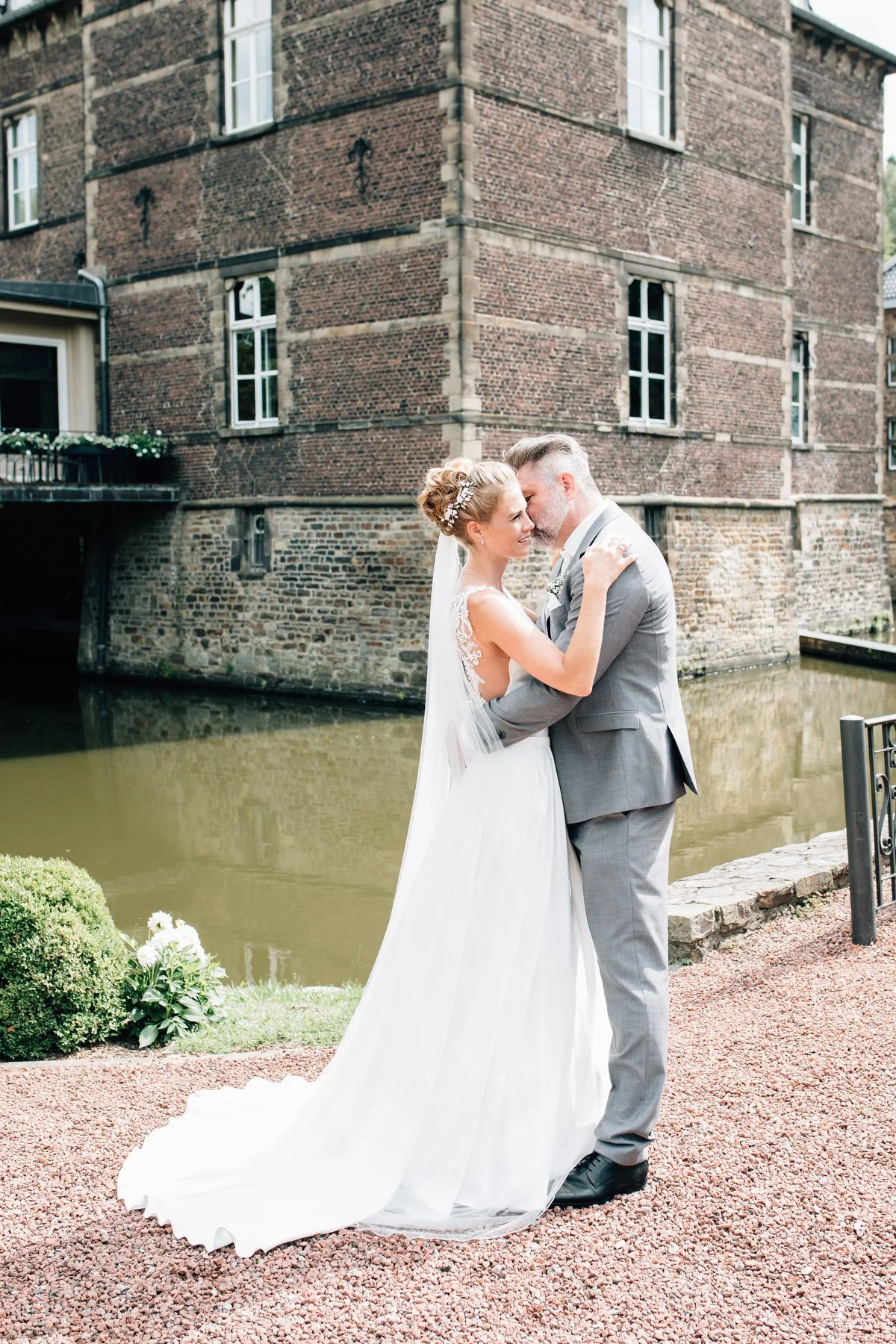 Hochzeitsfotograf Essen Claudia Krawinkel Fotografie Zeche Zollverein Schloss Hugenpoet 146.JPG