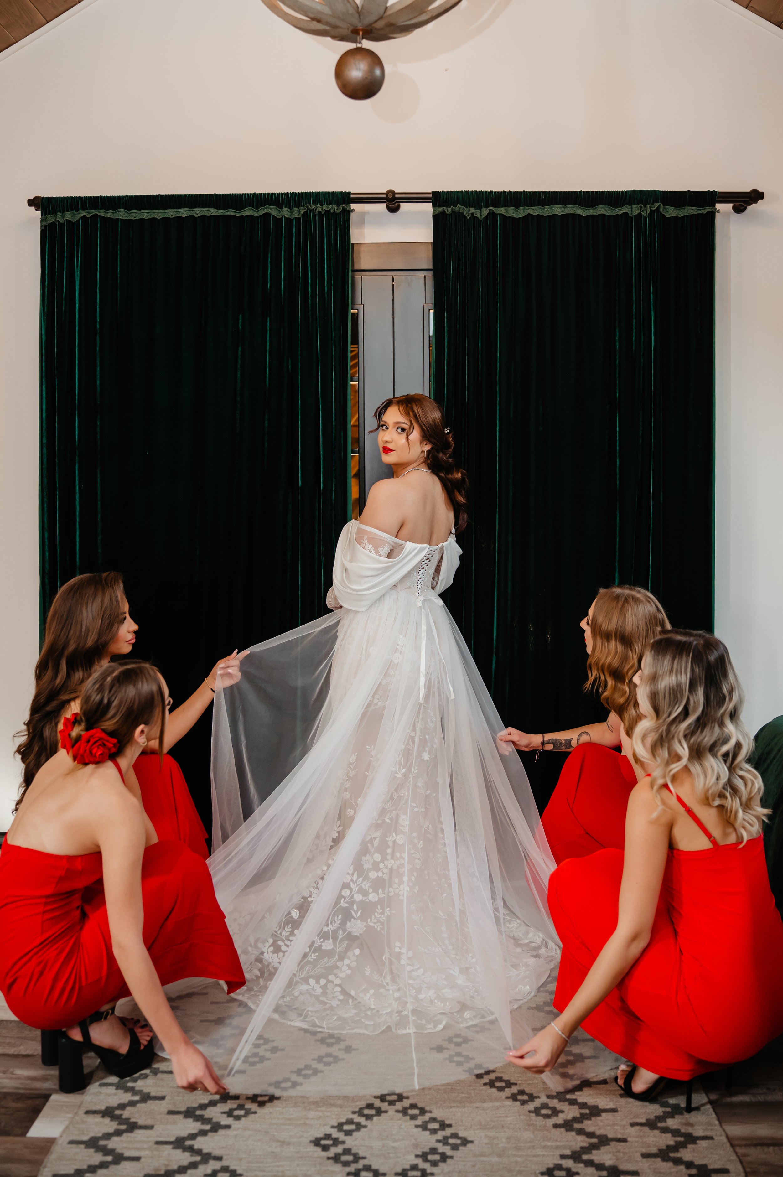 M&O_vertical (3).jpg